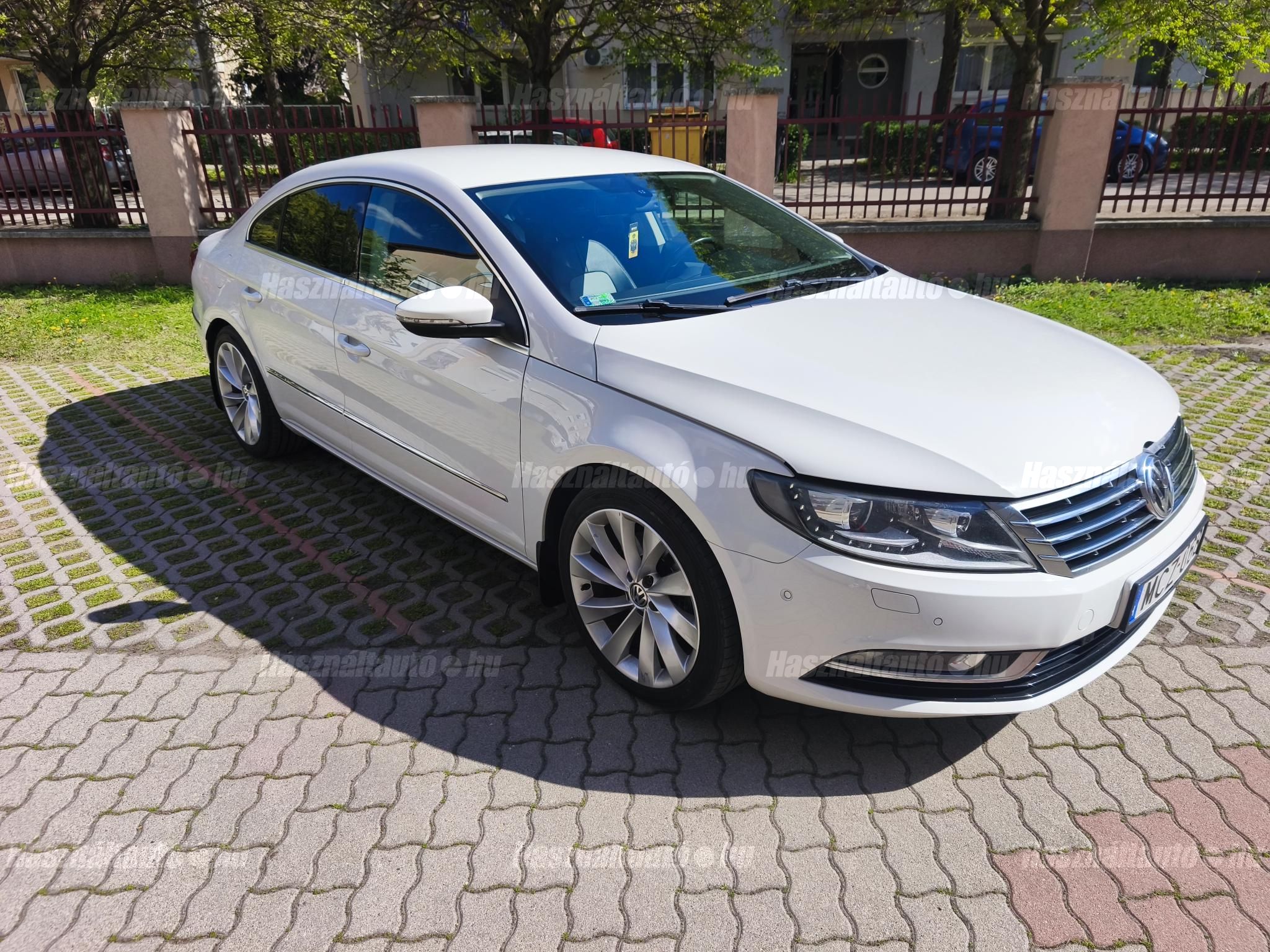 VOLKSWAGEN PASSAT CC 2012/6 - 1