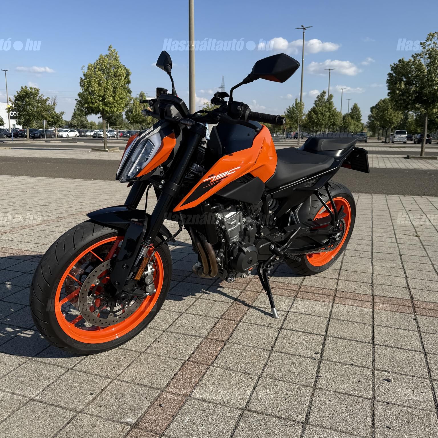 KTM 790 DUKE 2020/9 - 1