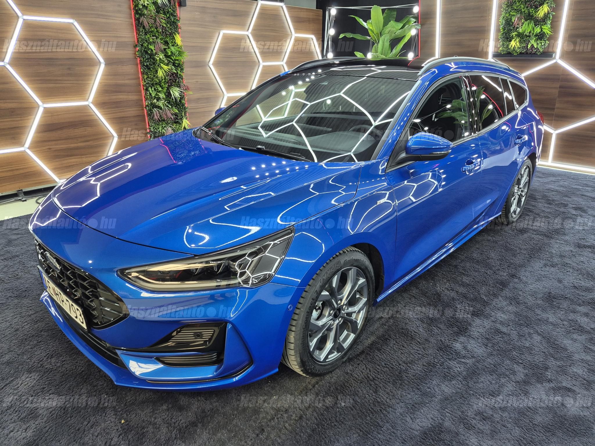 FORD FOCUS 2023 - 1