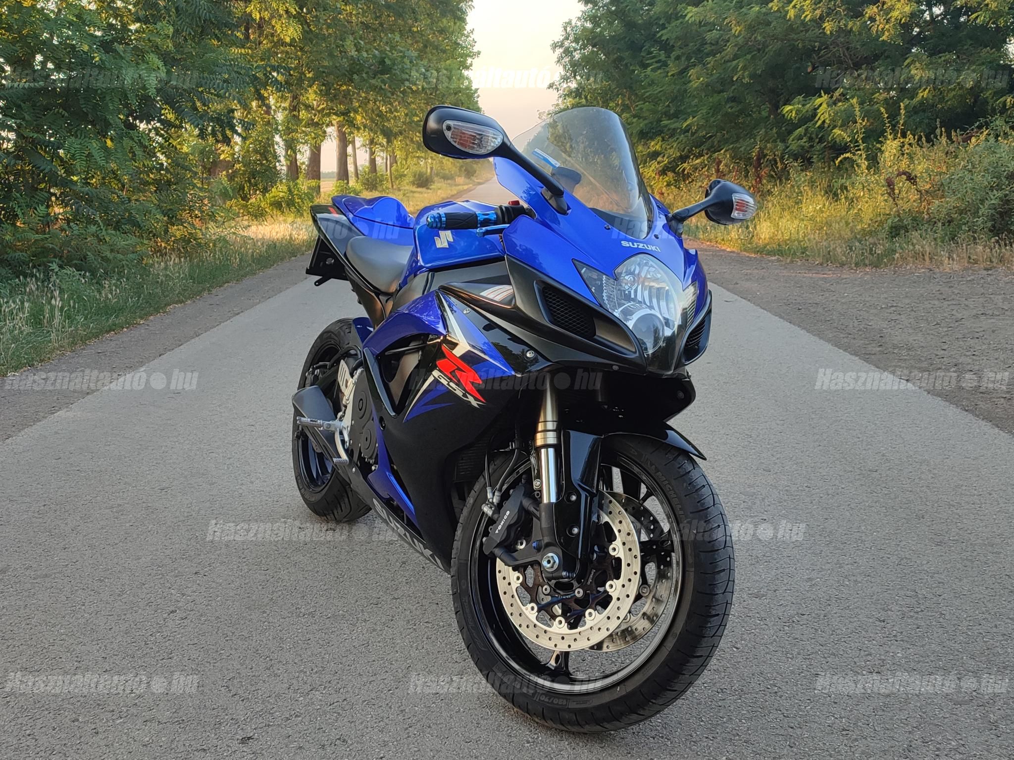 SUZUKI GSX-R 600 2008/3 - 1
