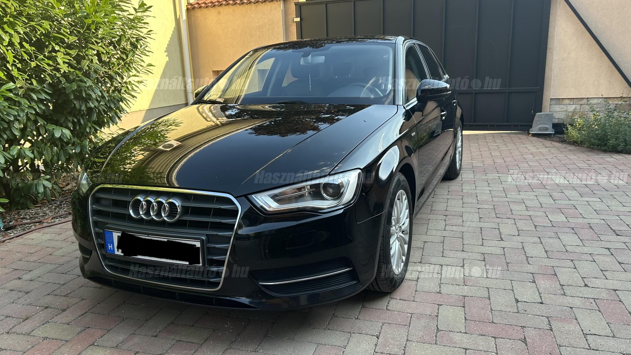 AUDI A3 2015/10 - 1