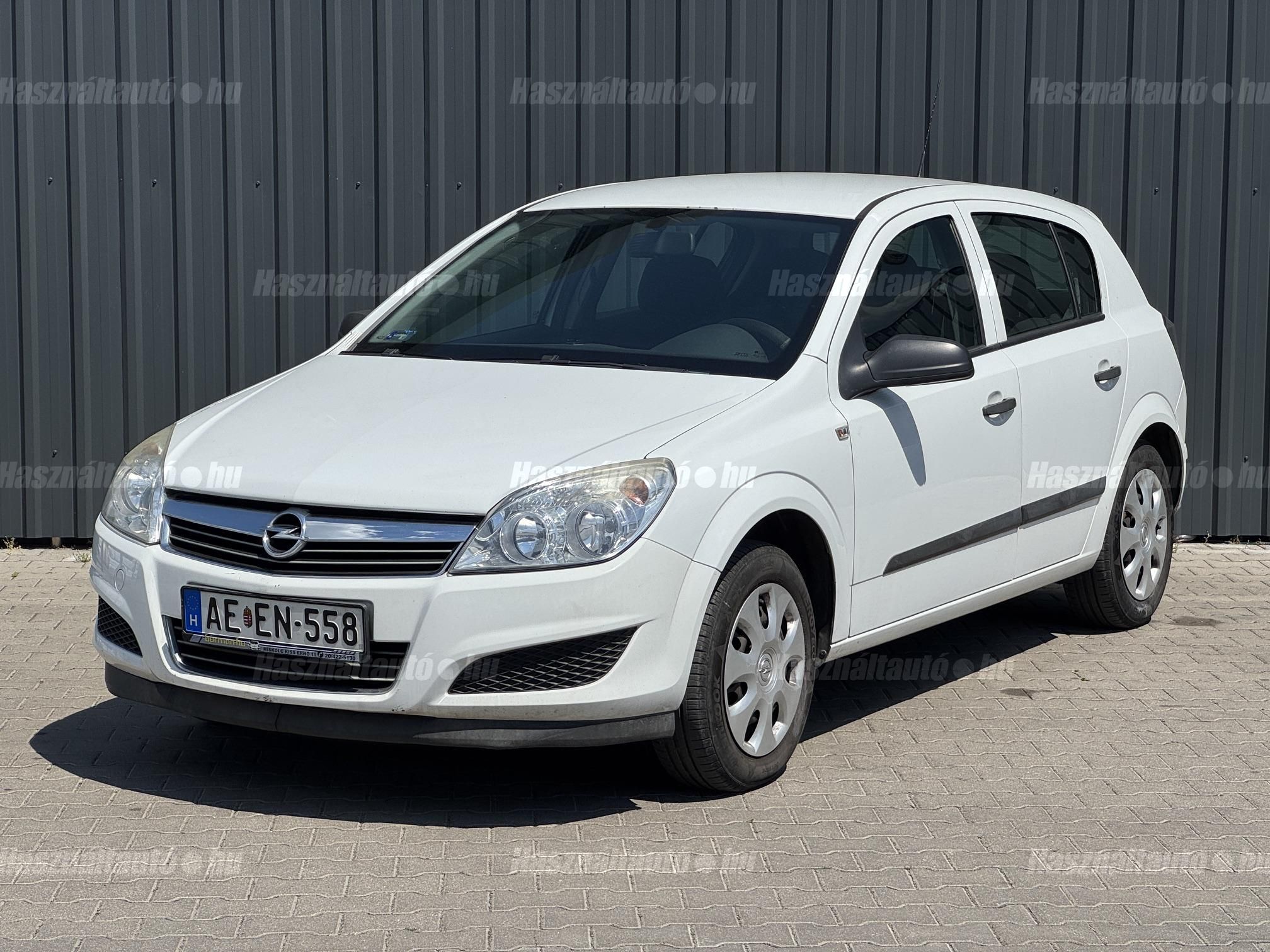 OPEL ASTRA H 2009/6 - 1