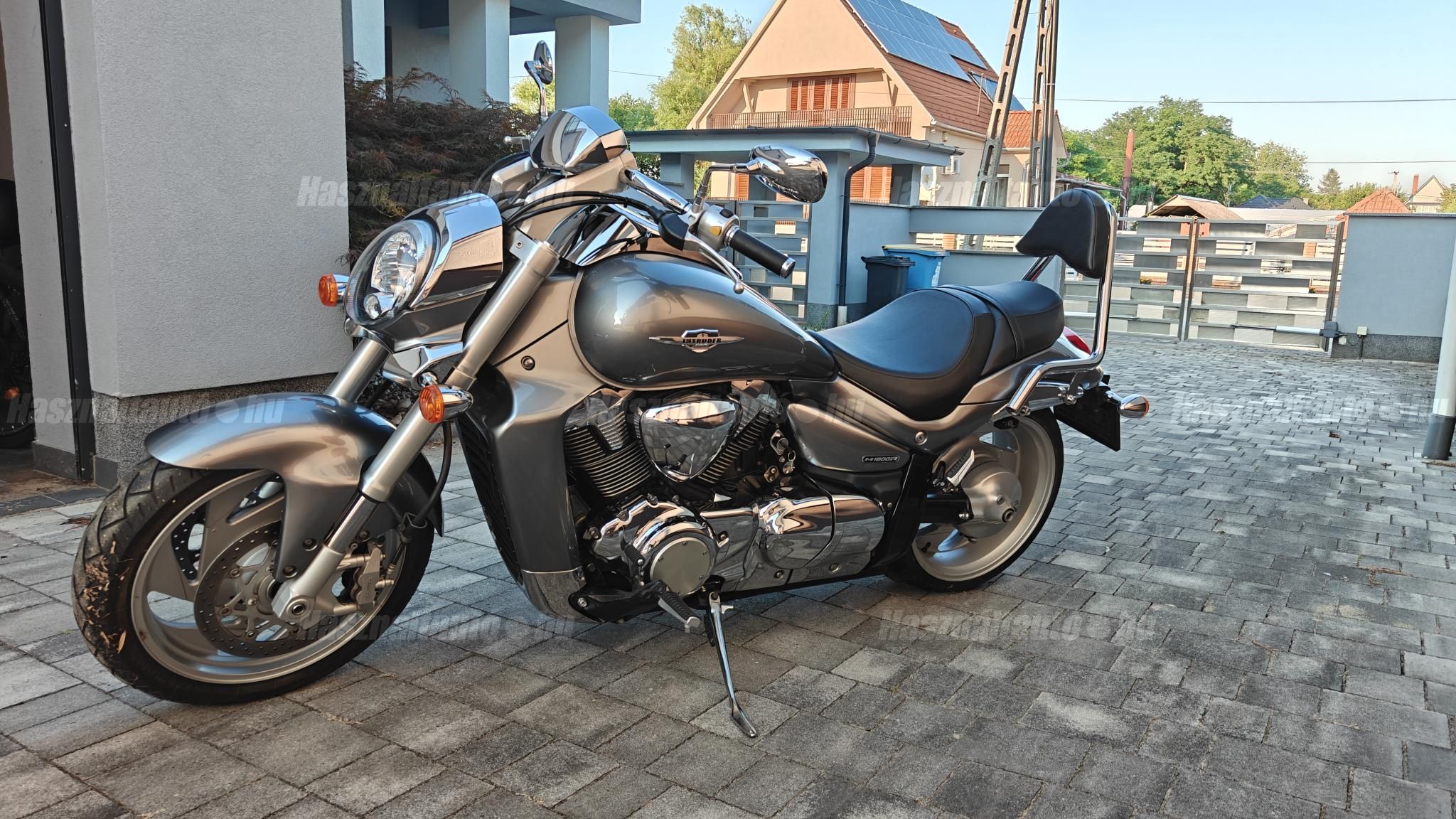 SUZUKI VZR 1800M 2009/4 - 1