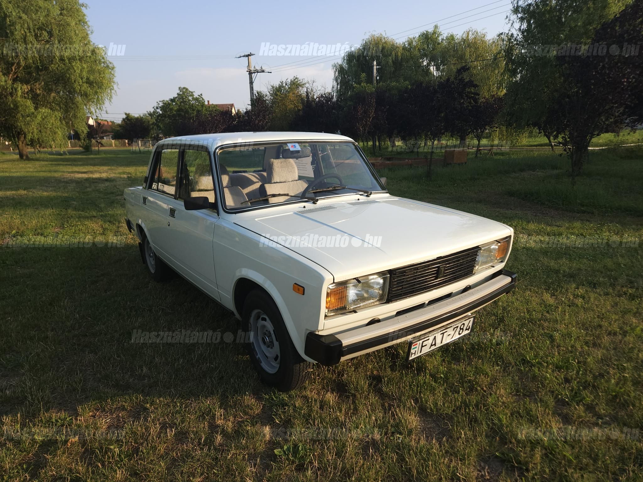 LADA 2105 1989/5 - 1
