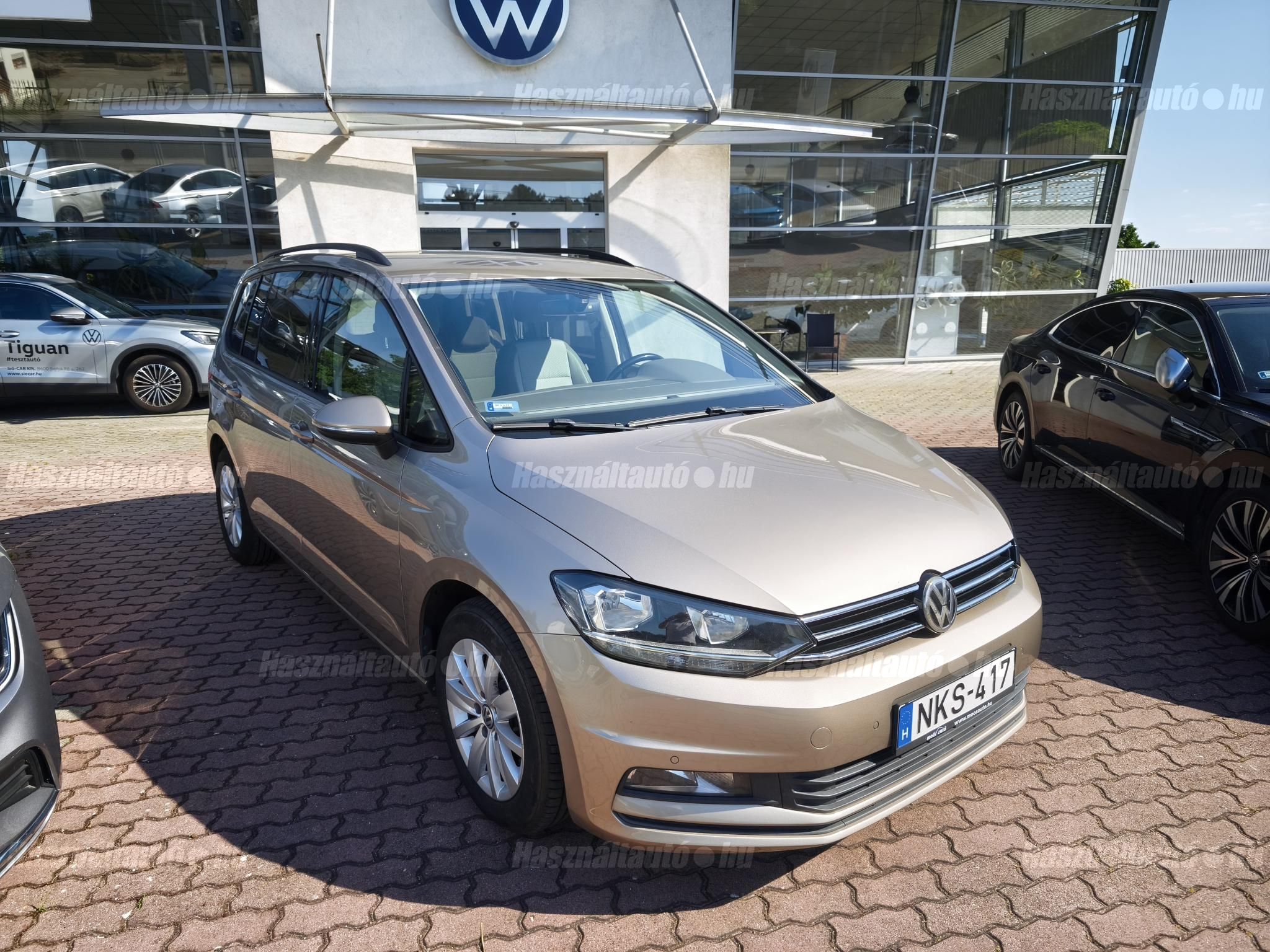 VOLKSWAGEN TOURAN 2016/2 - 1