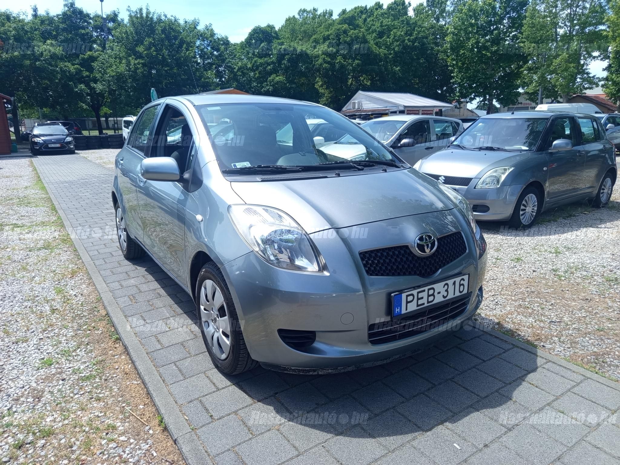 TOYOTA YARIS 2006/8 - 1