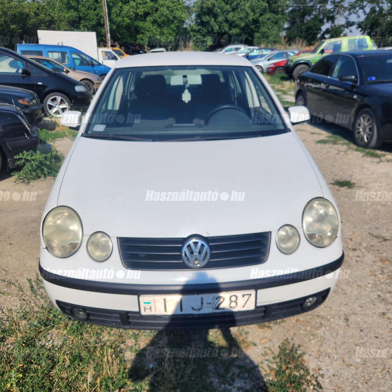 VOLKSWAGEN POLO 2002 - 1