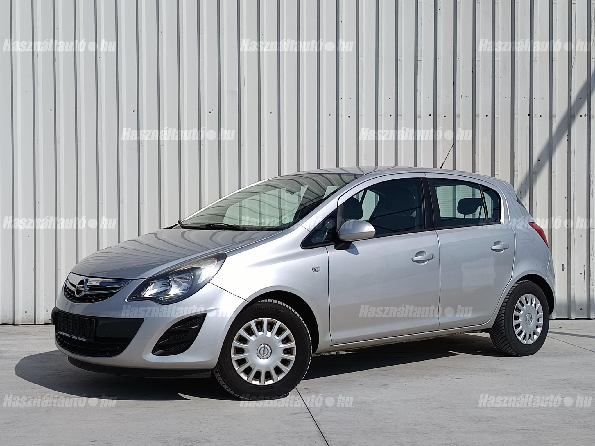 OPEL CORSA D 2014/4 - 1