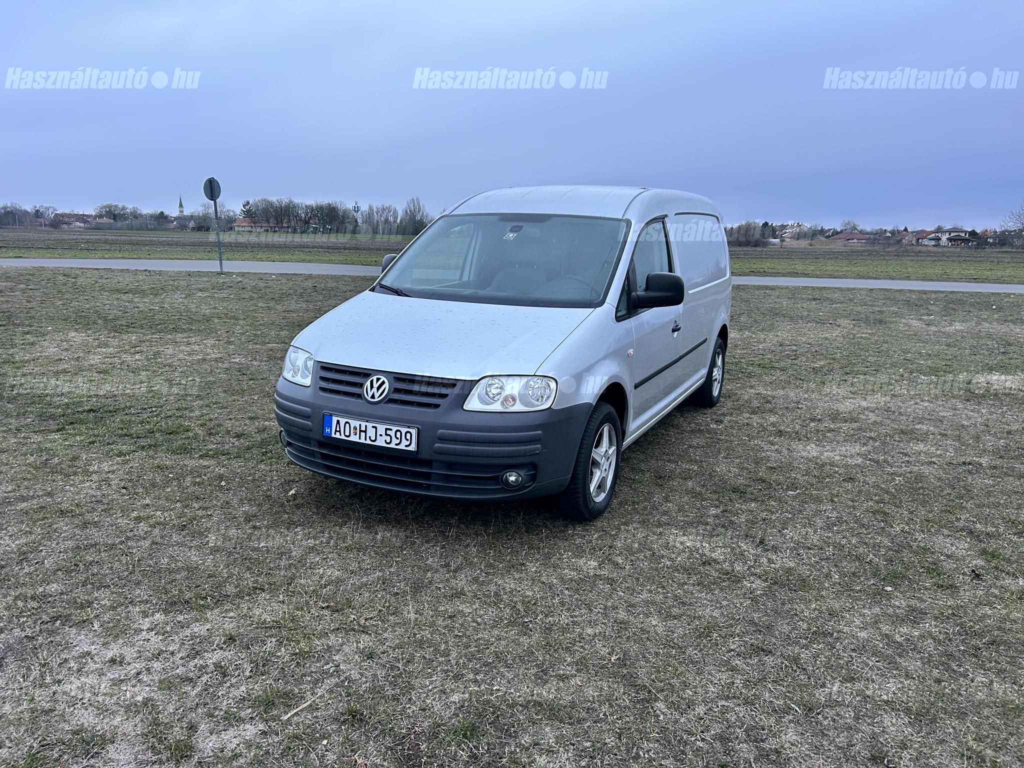 VOLKSWAGEN CADDY MAXI 2008 - 1