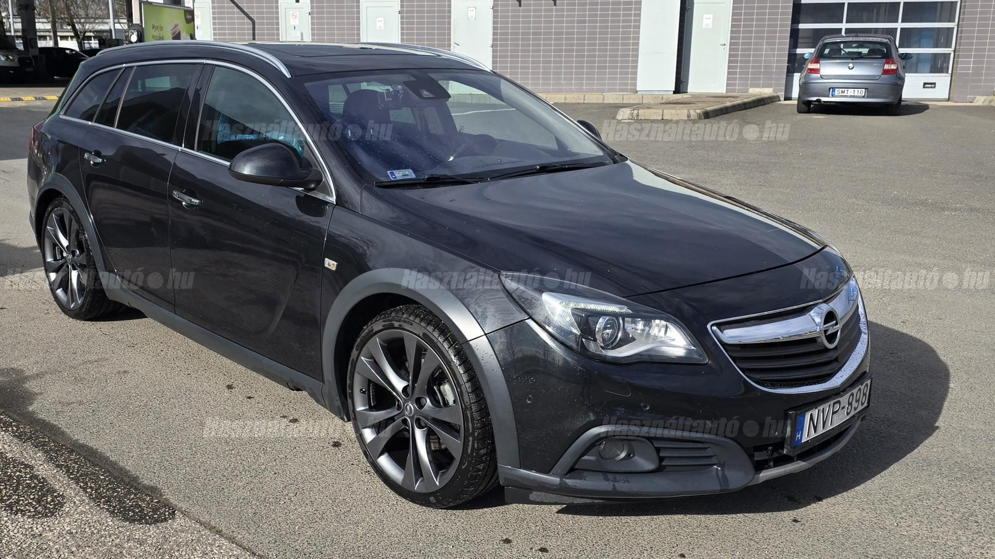OPEL INSIGNIA 2016/10 - 1