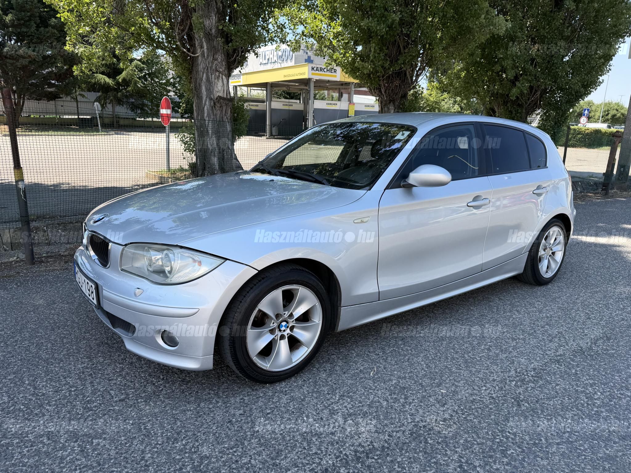 BMW 120 2006/2 - 1