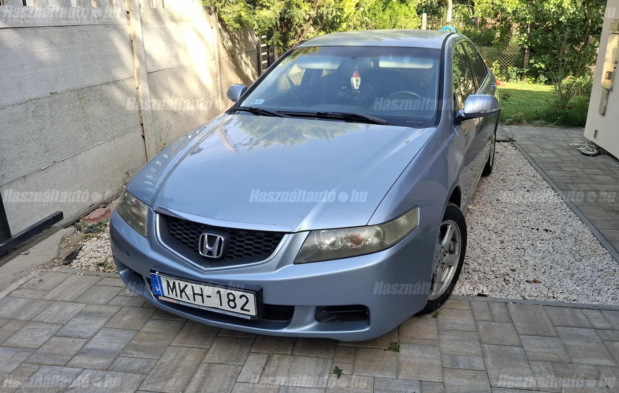 HONDA ACCORD 2004/4 - 1