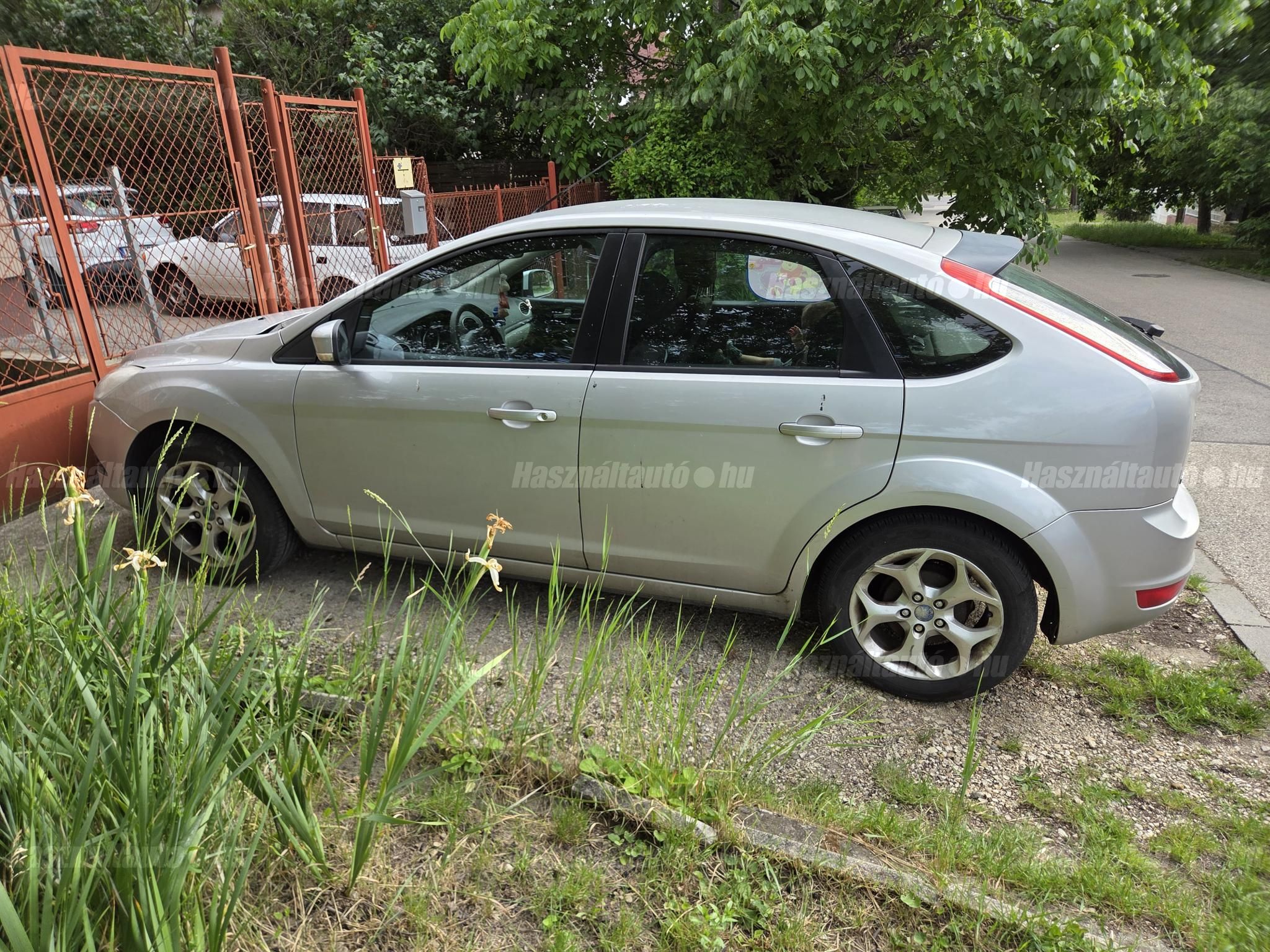FORD FOCUS 2008/9 - 1