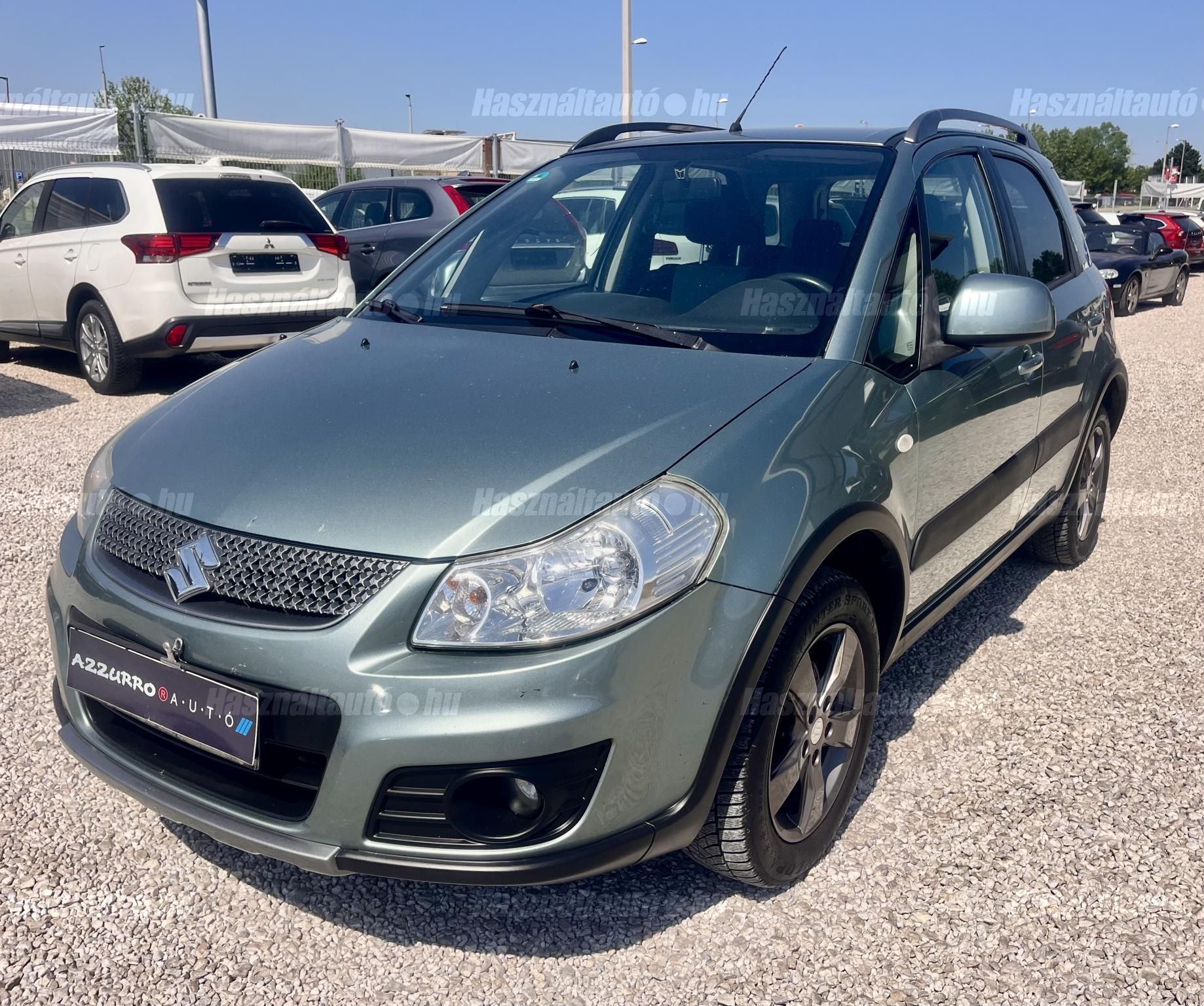 SUZUKI SX4 2011/8 - 1