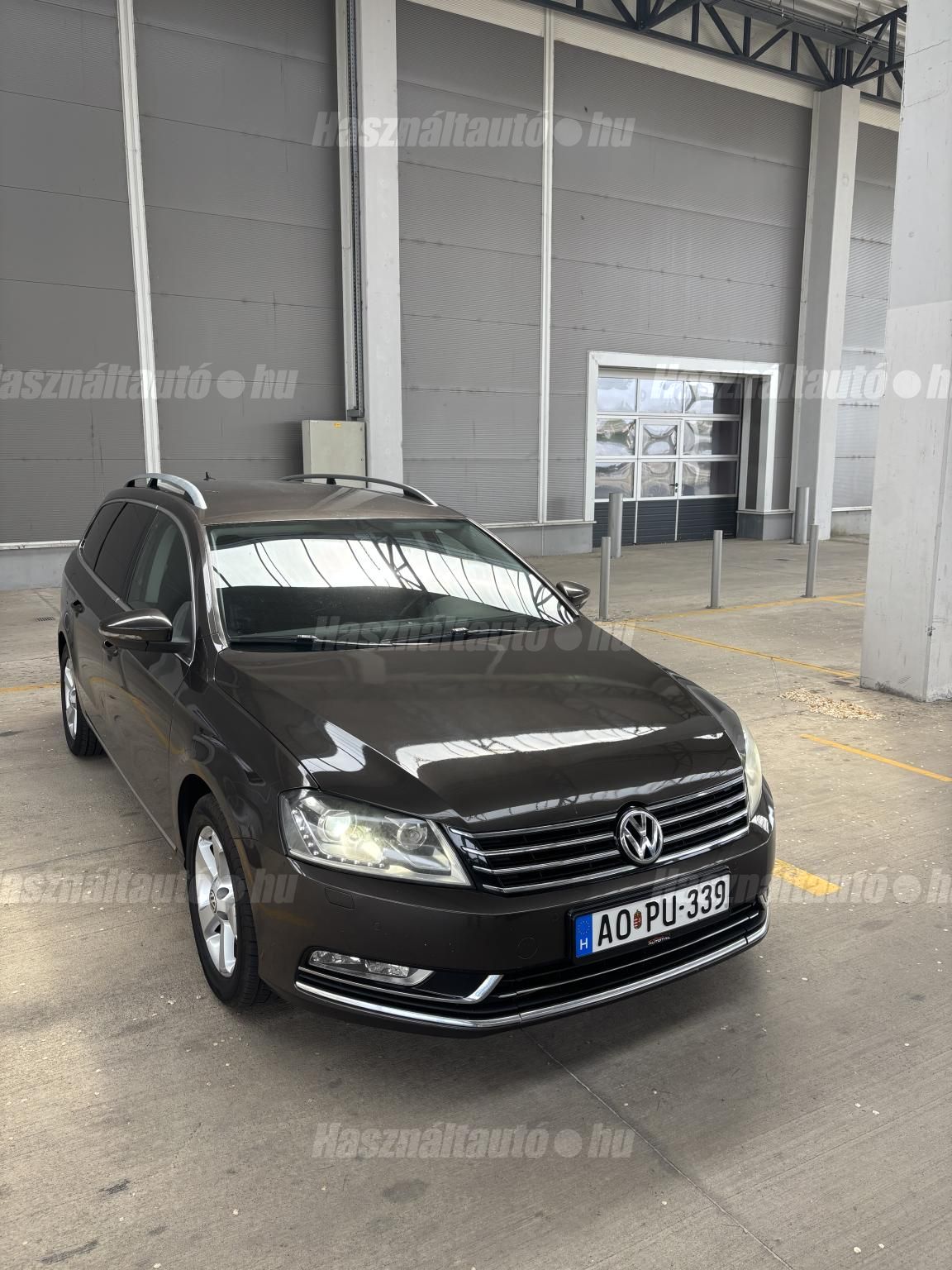 VOLKSWAGEN PASSAT VII 2012/1 - 1