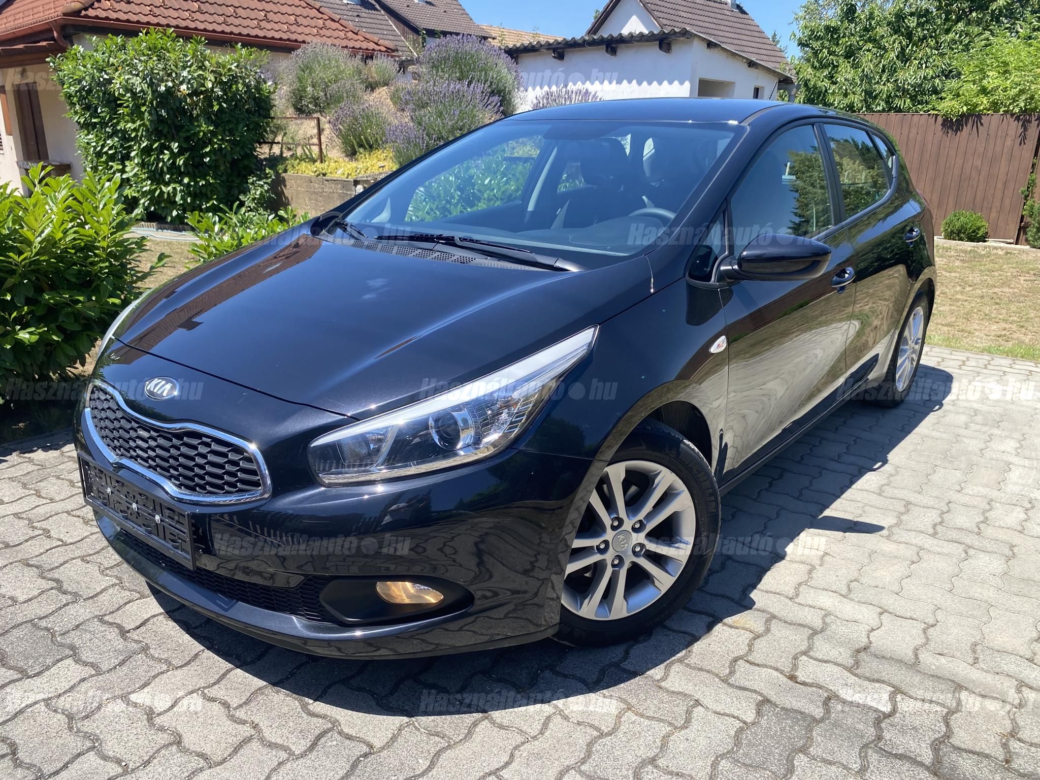 KIA CEE'D 2014/2 - 1