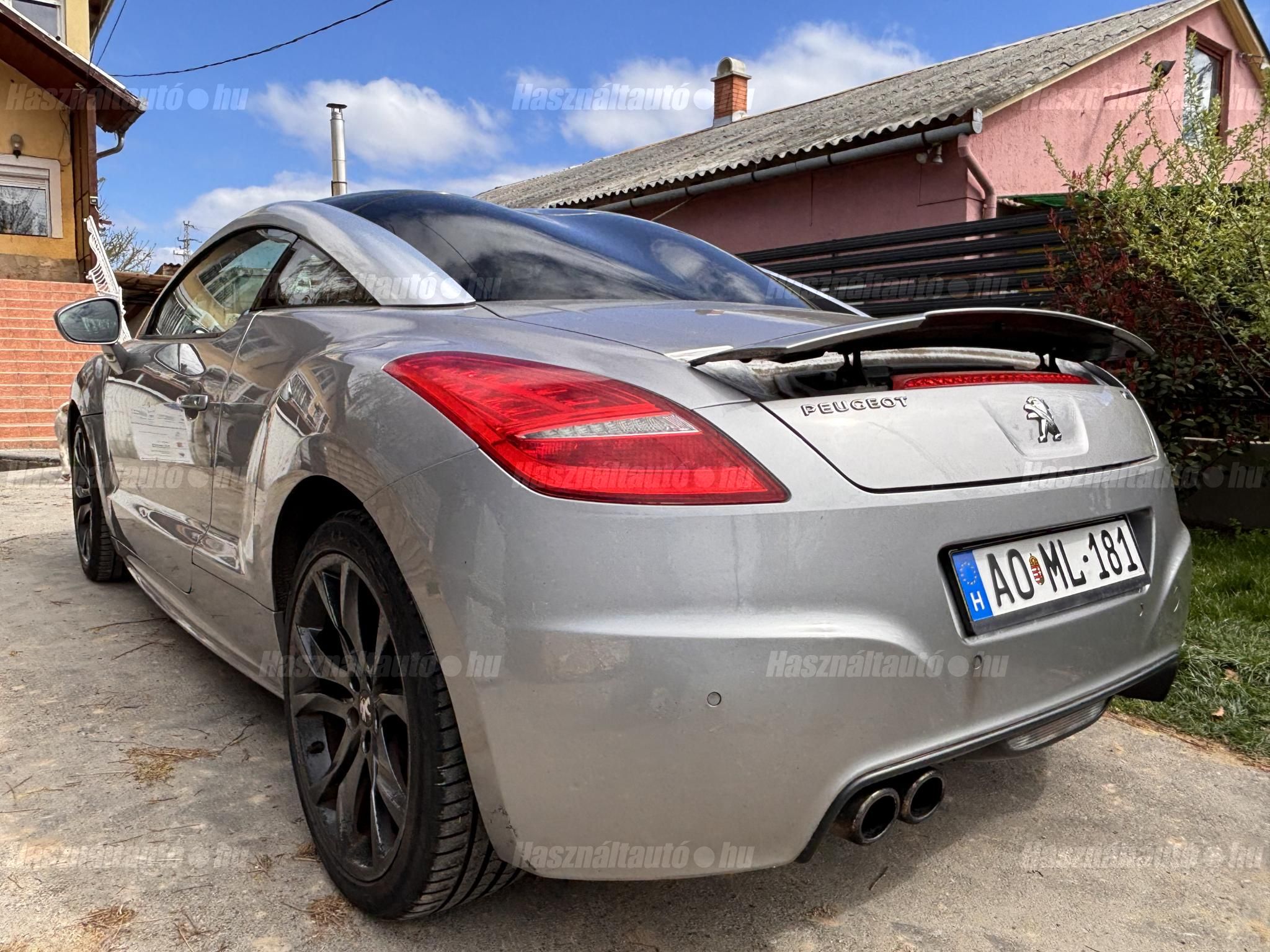 PEUGEOT RCZ 2012/2 - 1
