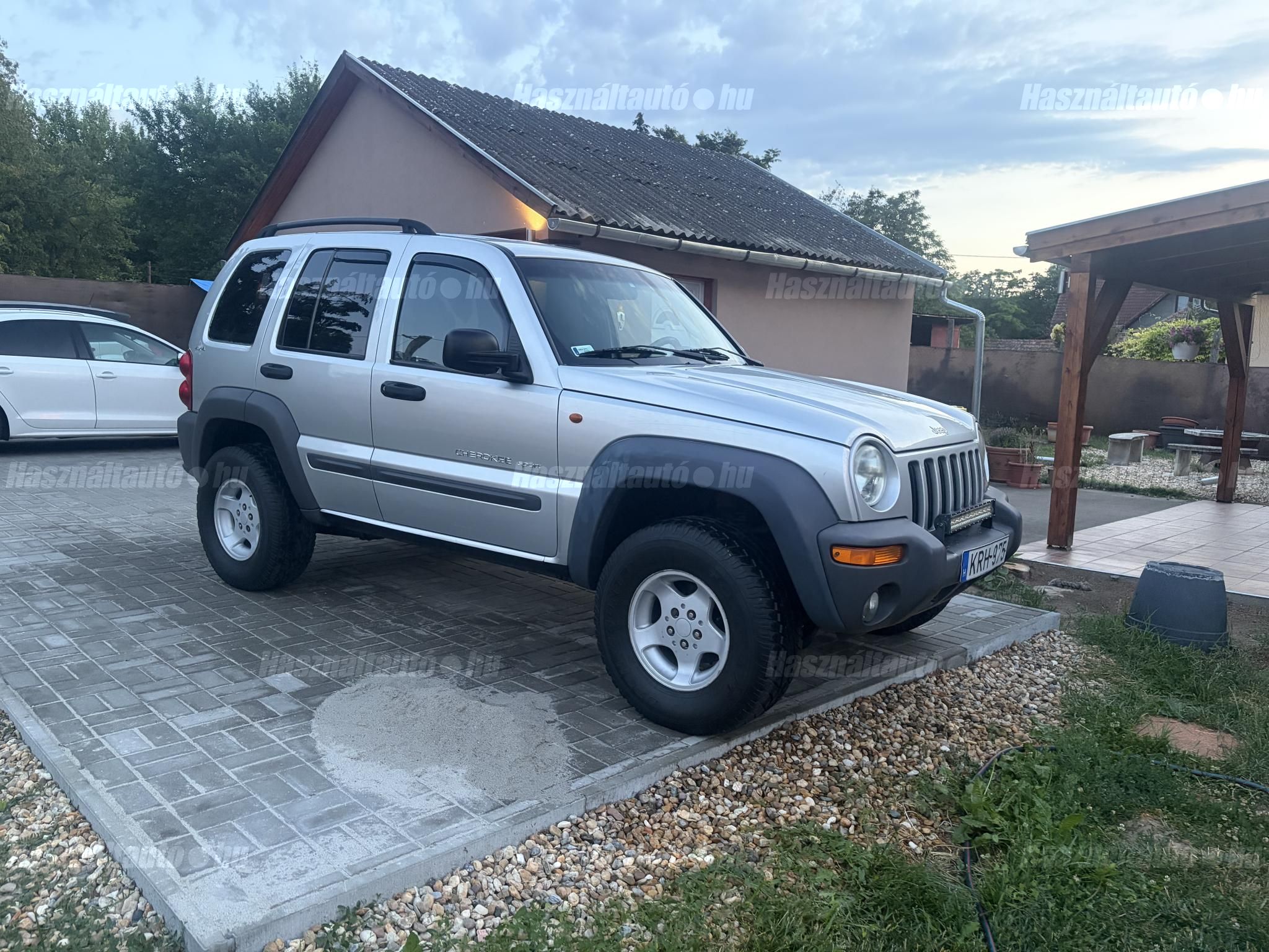JEEP CHEROKEE 2002/7 - 1