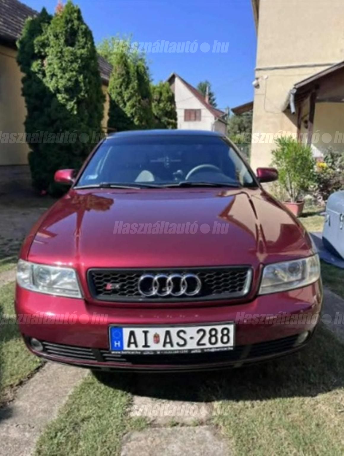 AUDI A4 1999/7 - 1