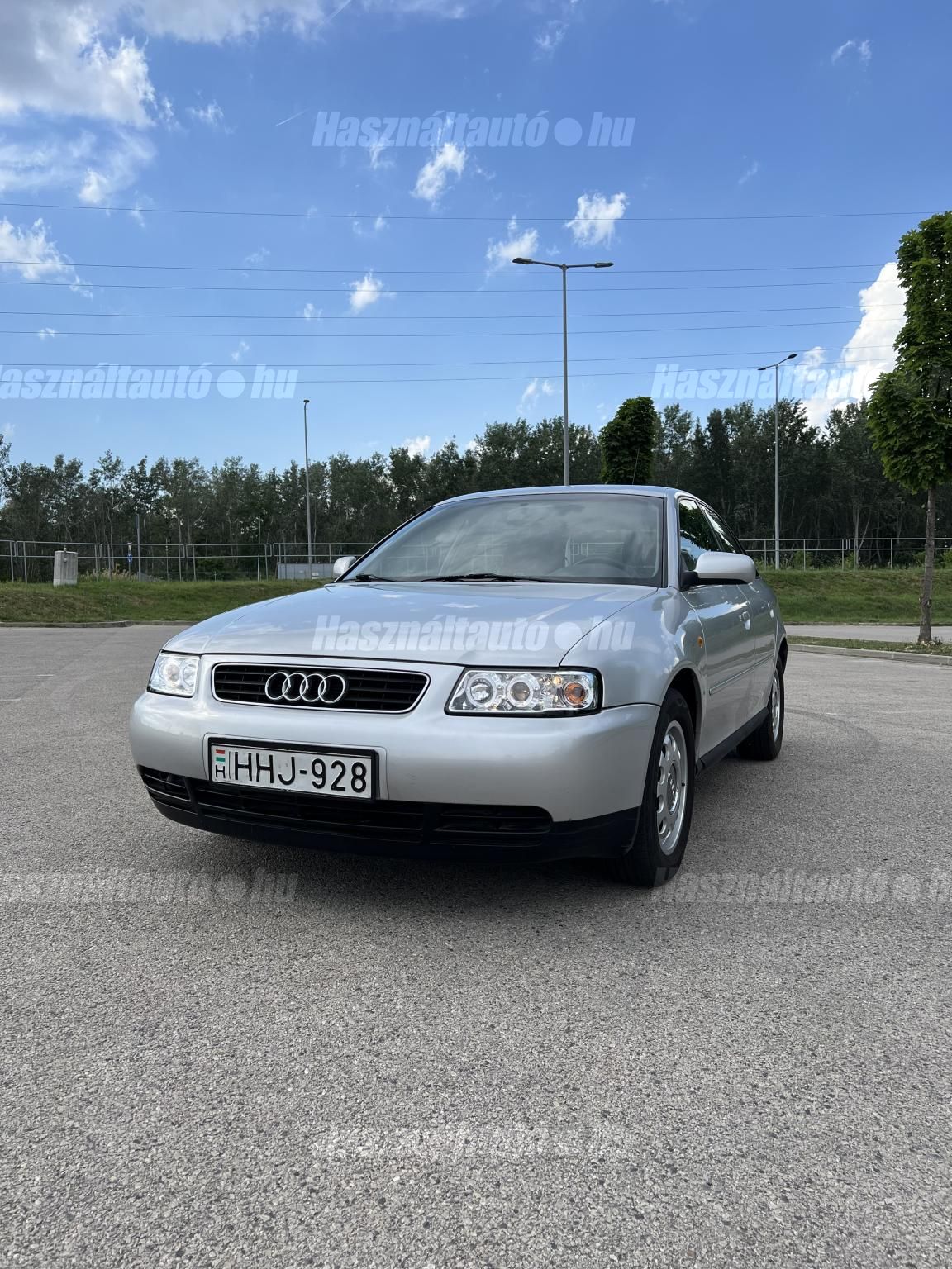 AUDI A3 2000/7 - 1
