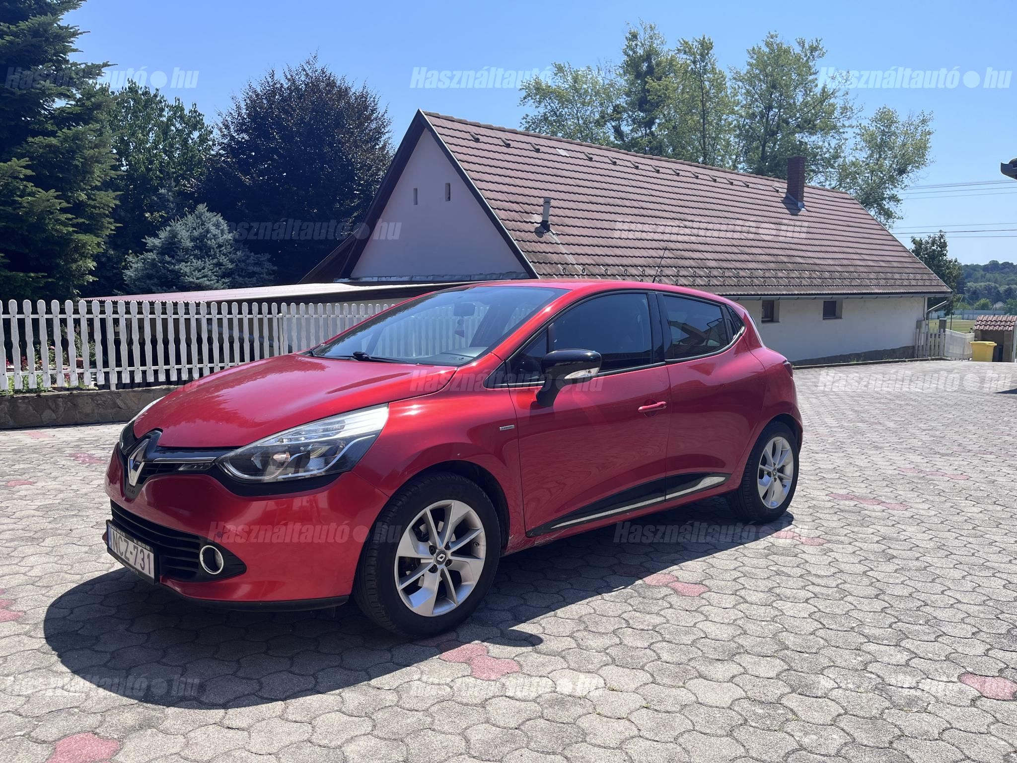 RENAULT CLIO 2015/7 - 1