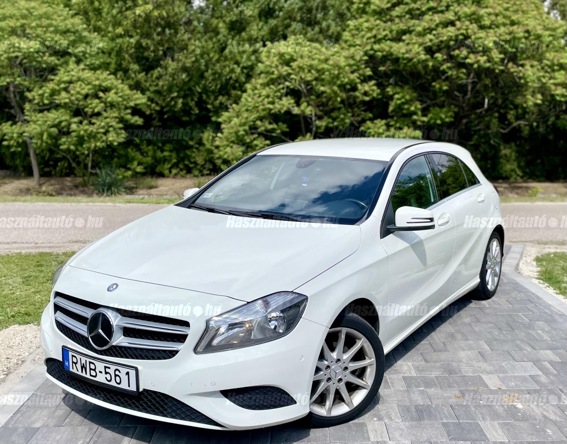 MERCEDES-BENZ A 180 2015/7 - 1