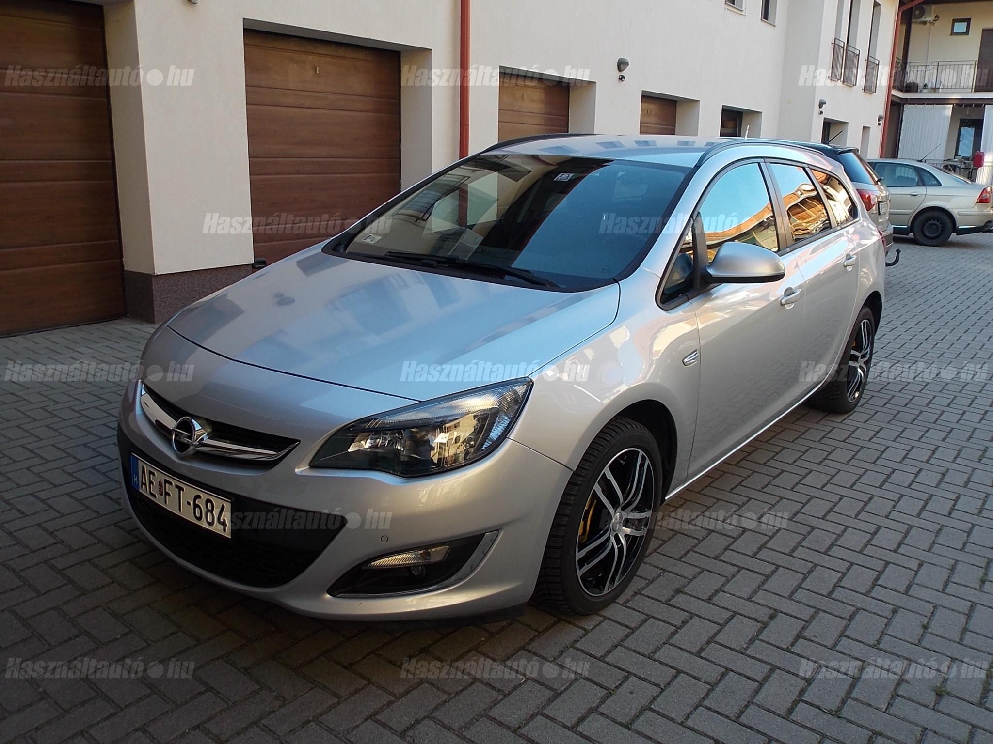 OPEL ASTRA J 2013/10 - 1