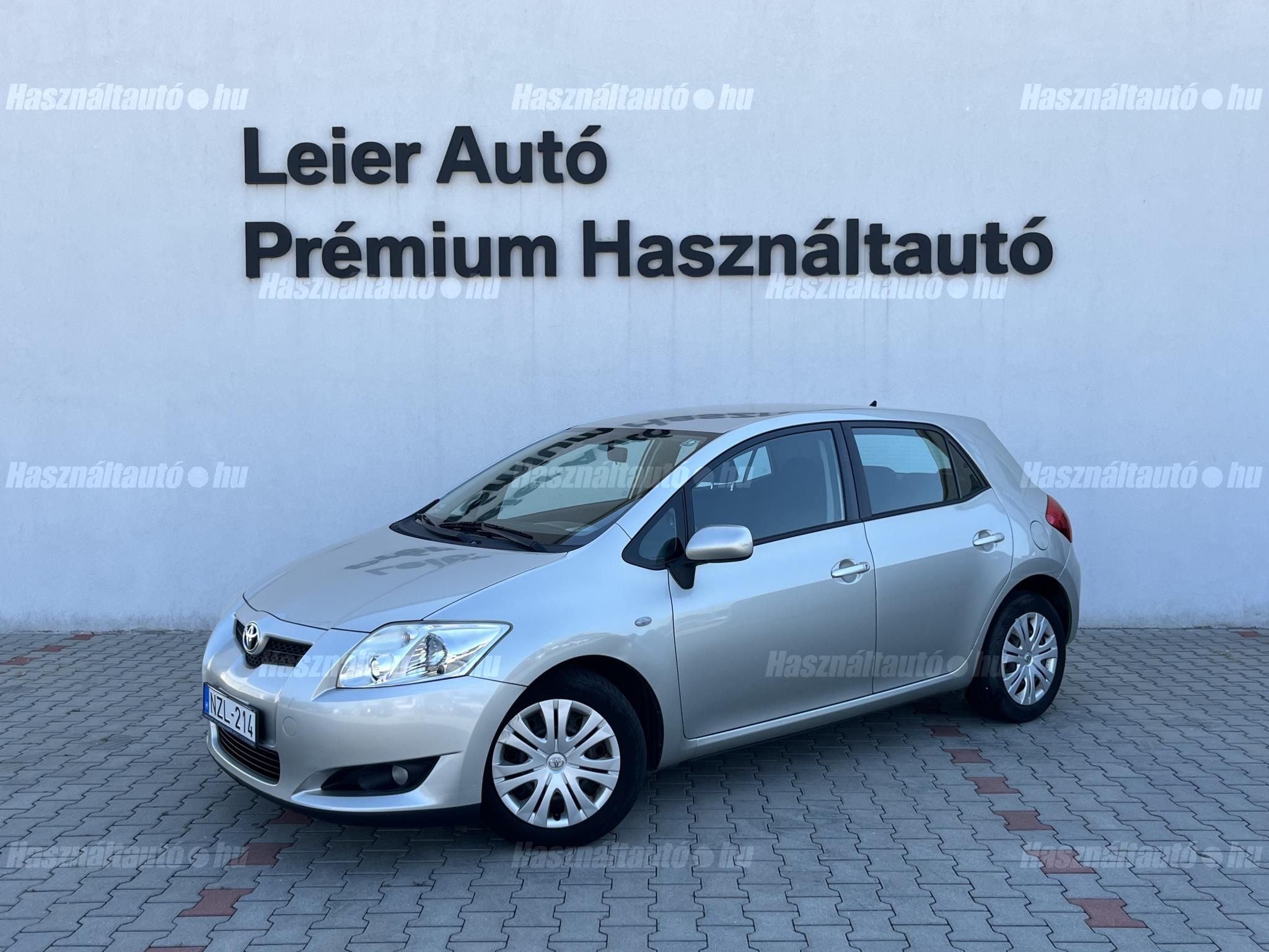 TOYOTA AURIS 2009/3 - 1
