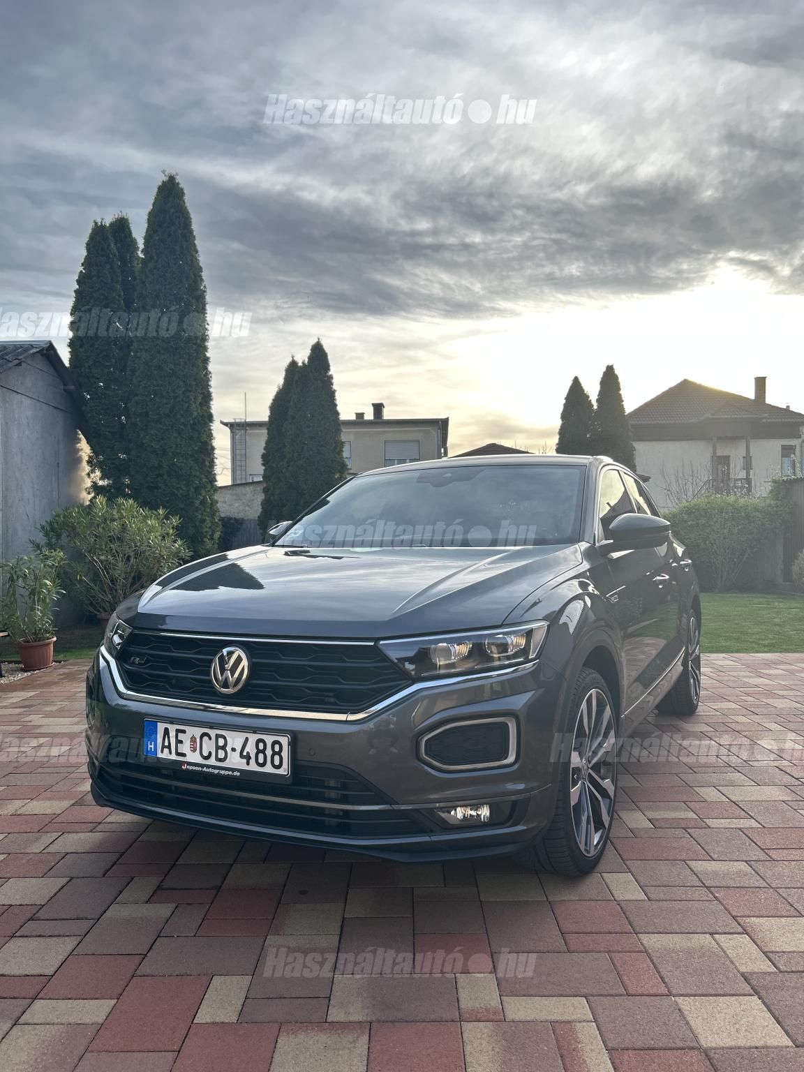 VOLKSWAGEN T-ROC 2019/4 - 1