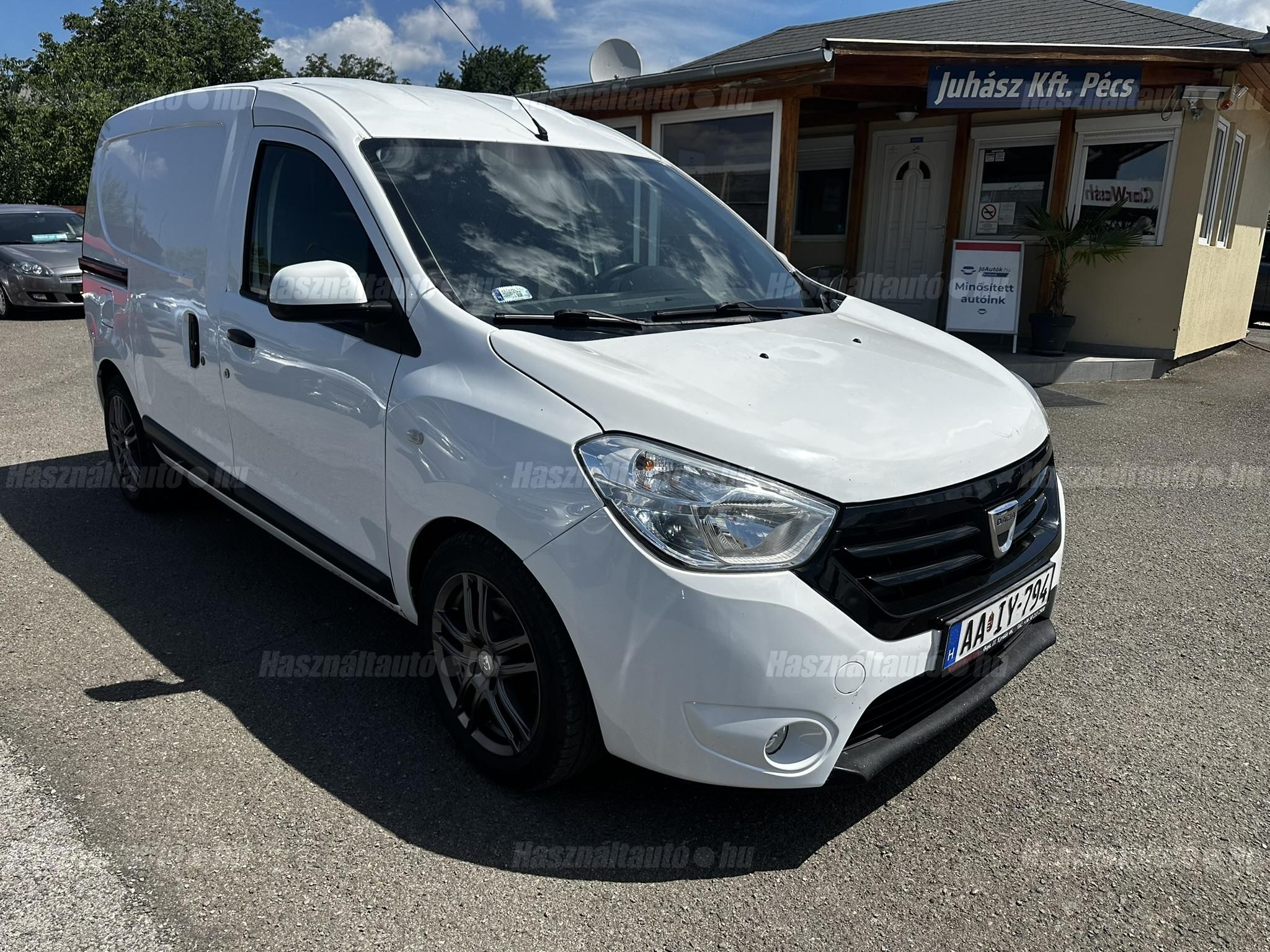 DACIA DOKKER 2013/9 - 1