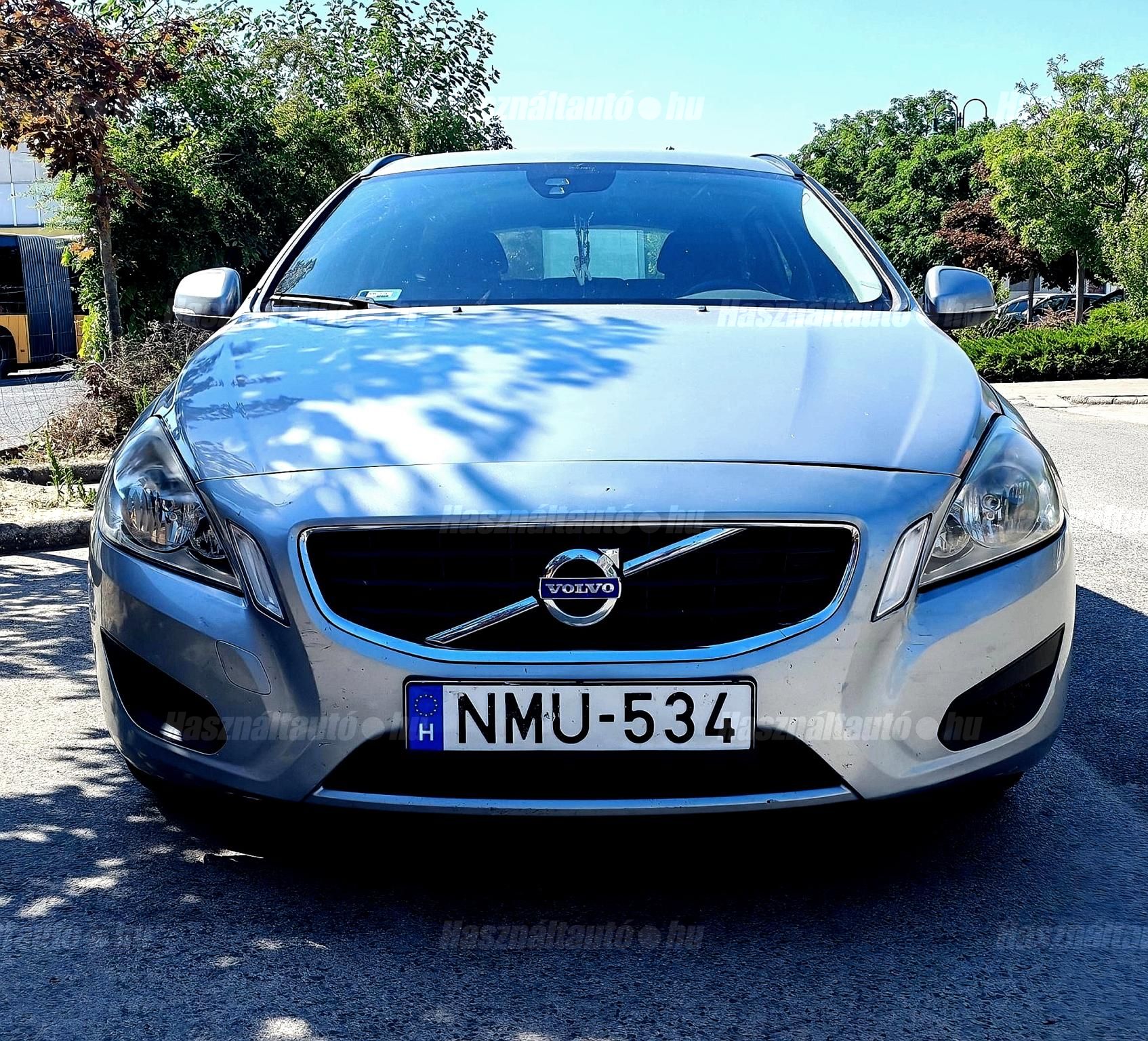 VOLVO V60 2011/7 - 1