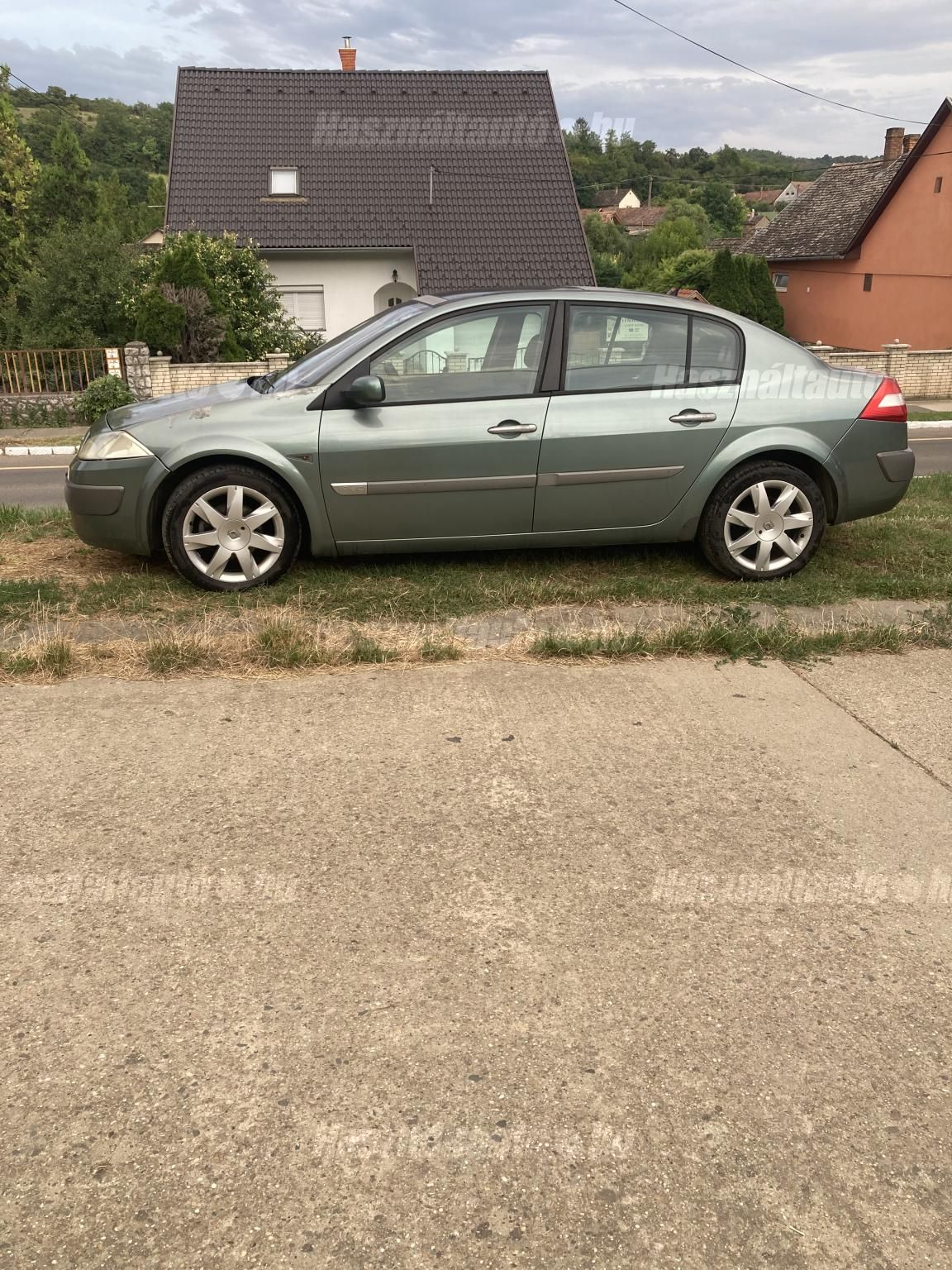 RENAULT MEGANE 2003/10 - 1