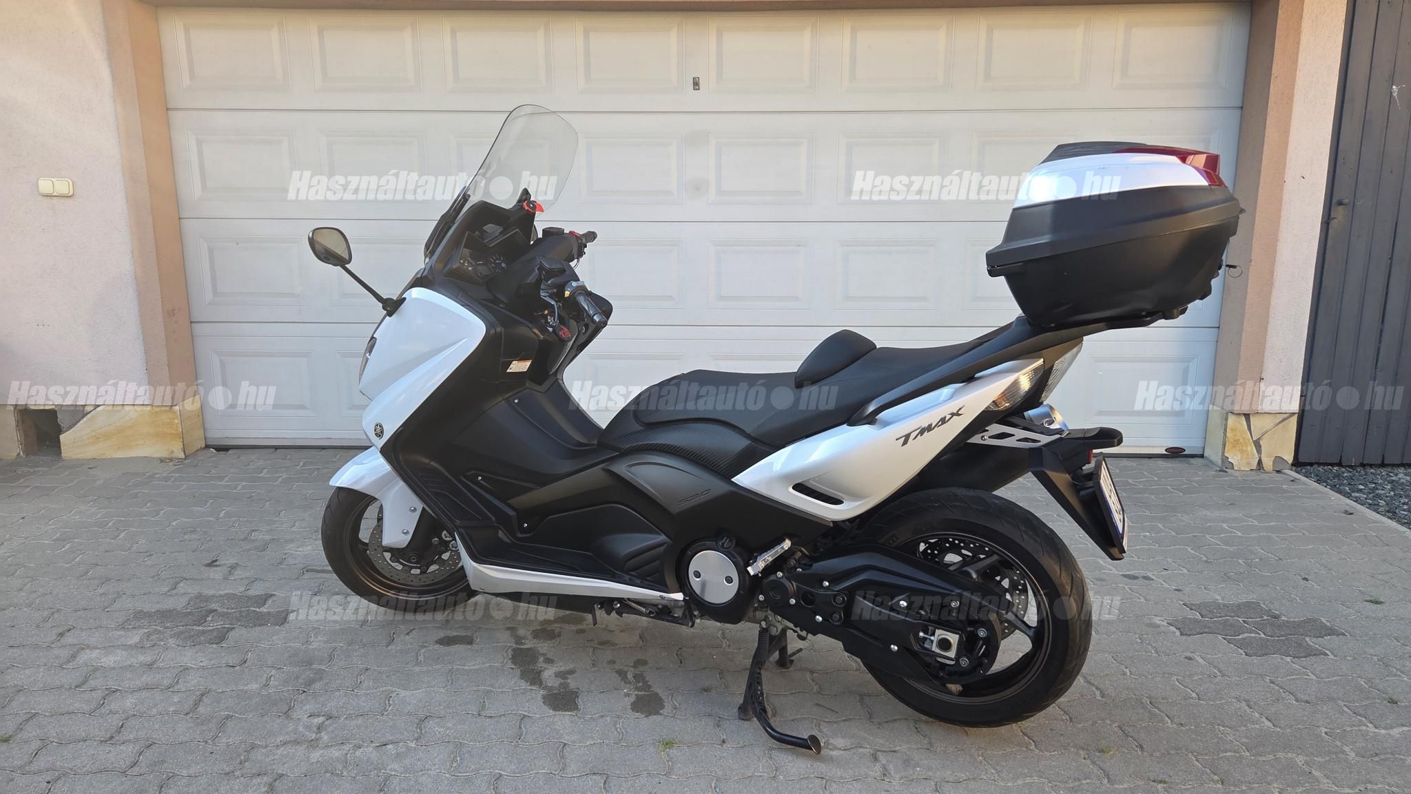 YAMAHA TMAX 2012/10 - 1