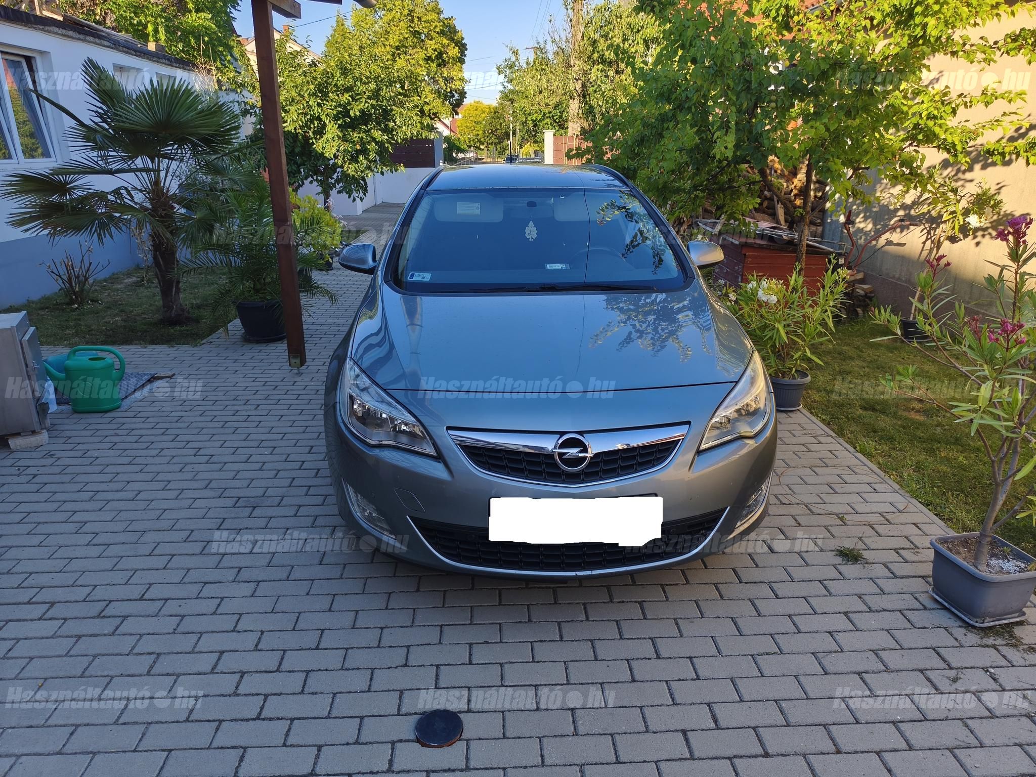 OPEL ASTRA J 2012/2 - 1