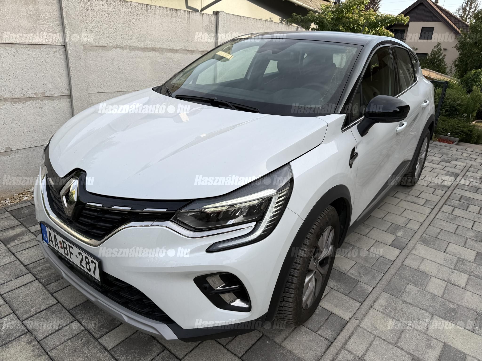 RENAULT CAPTUR 2022/8 - 1