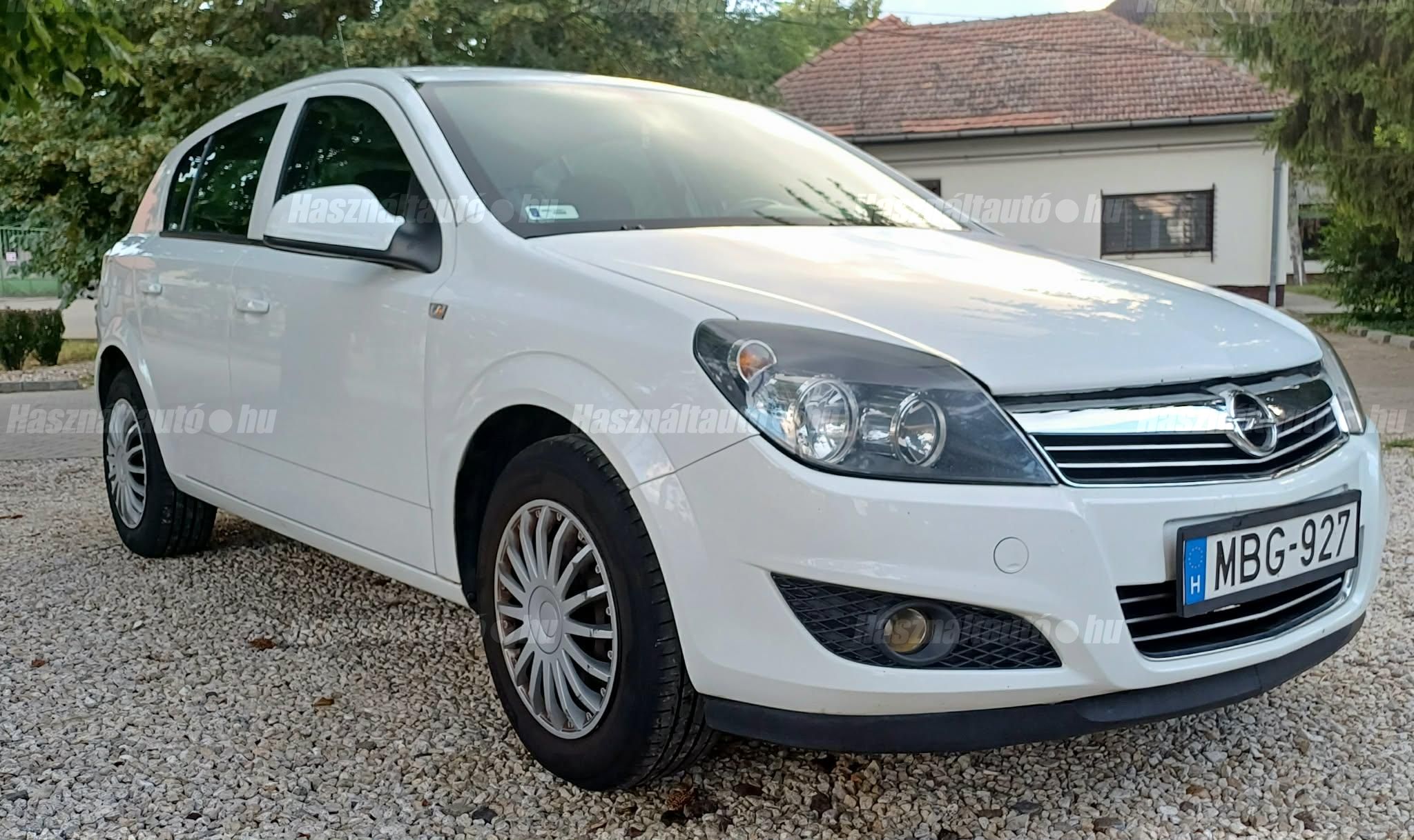 OPEL ASTRA H 2012/7 - 1