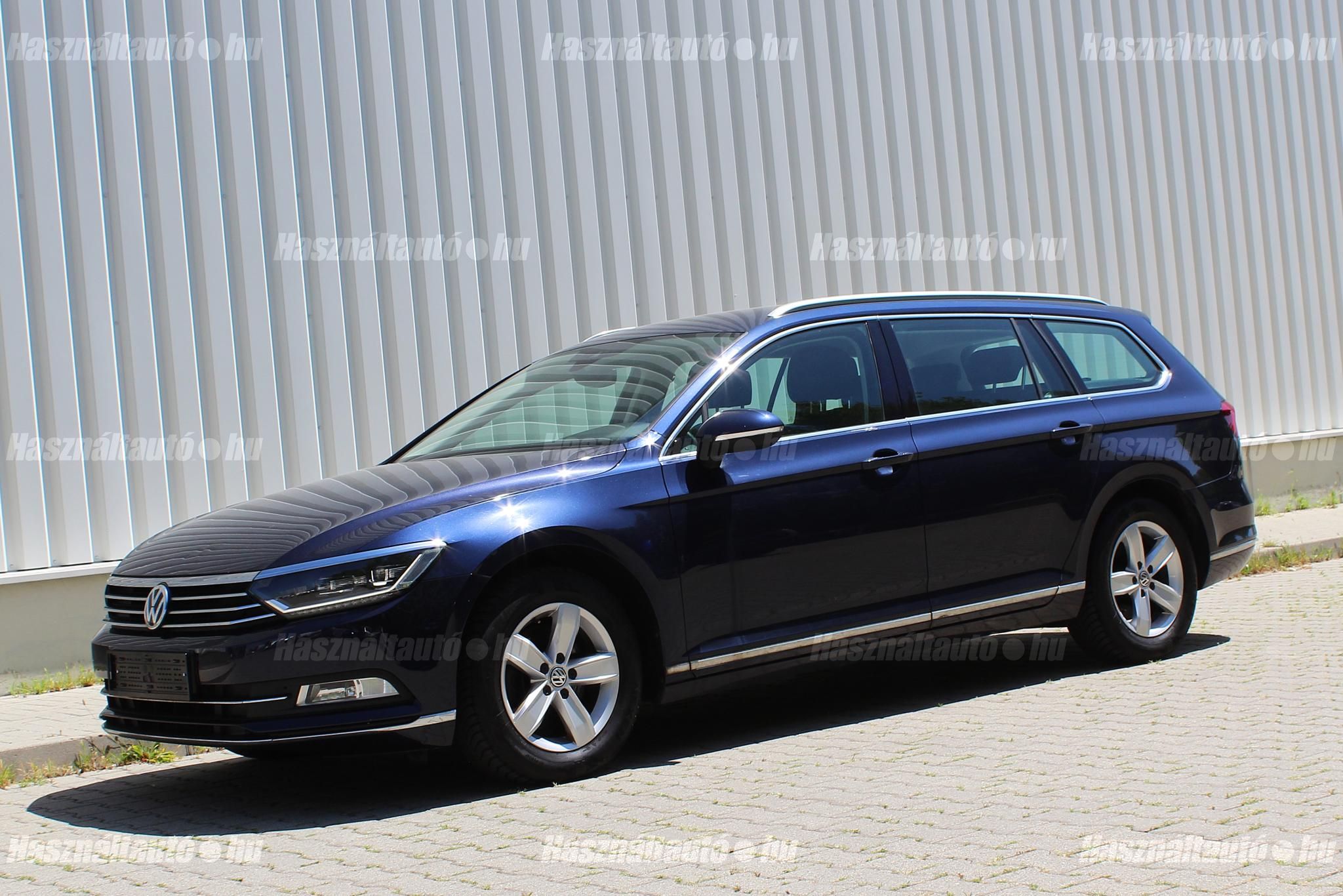 VOLKSWAGEN PASSAT 2017/5 - 1