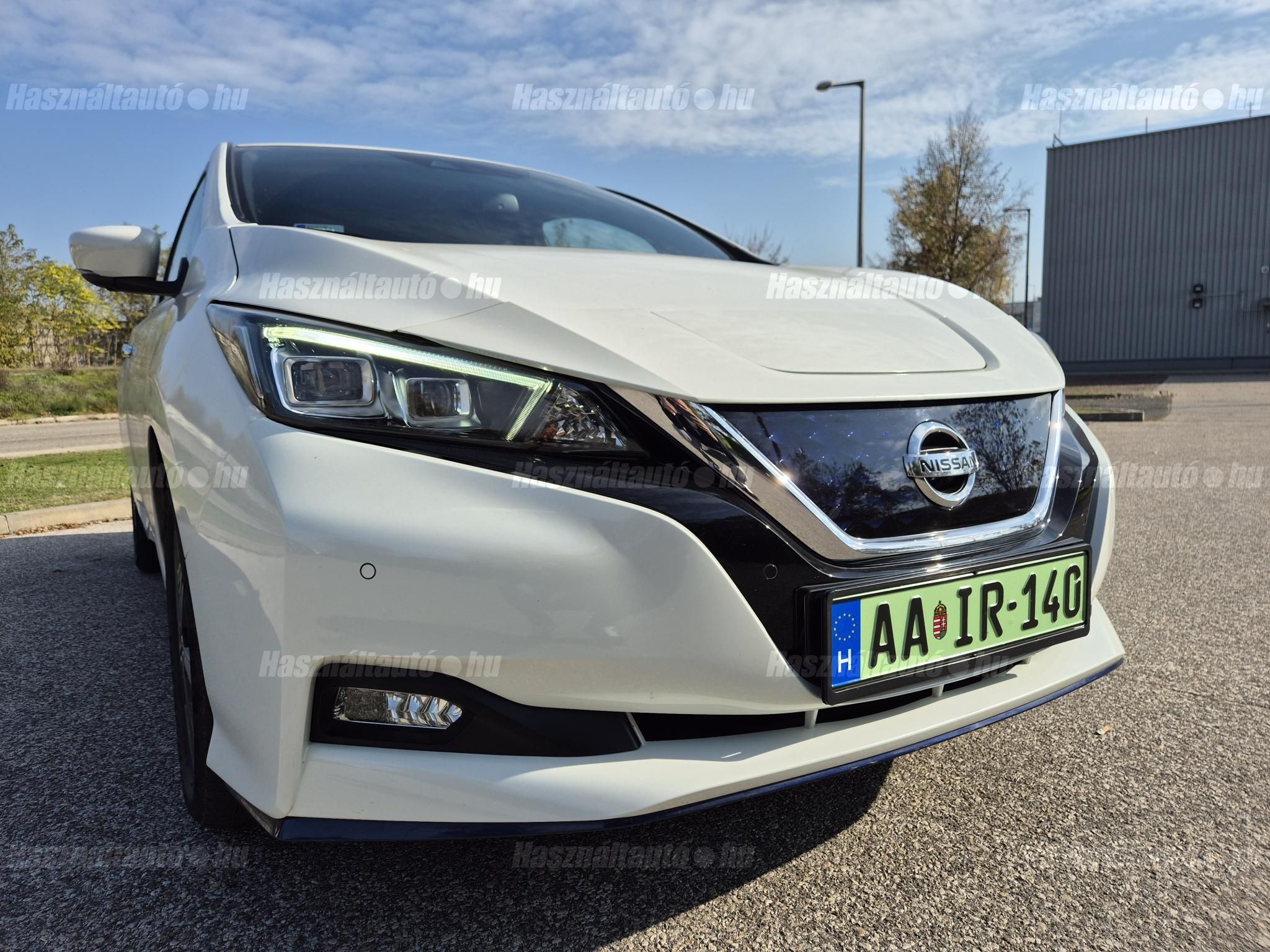 NISSAN LEAF 2021/10 - 1