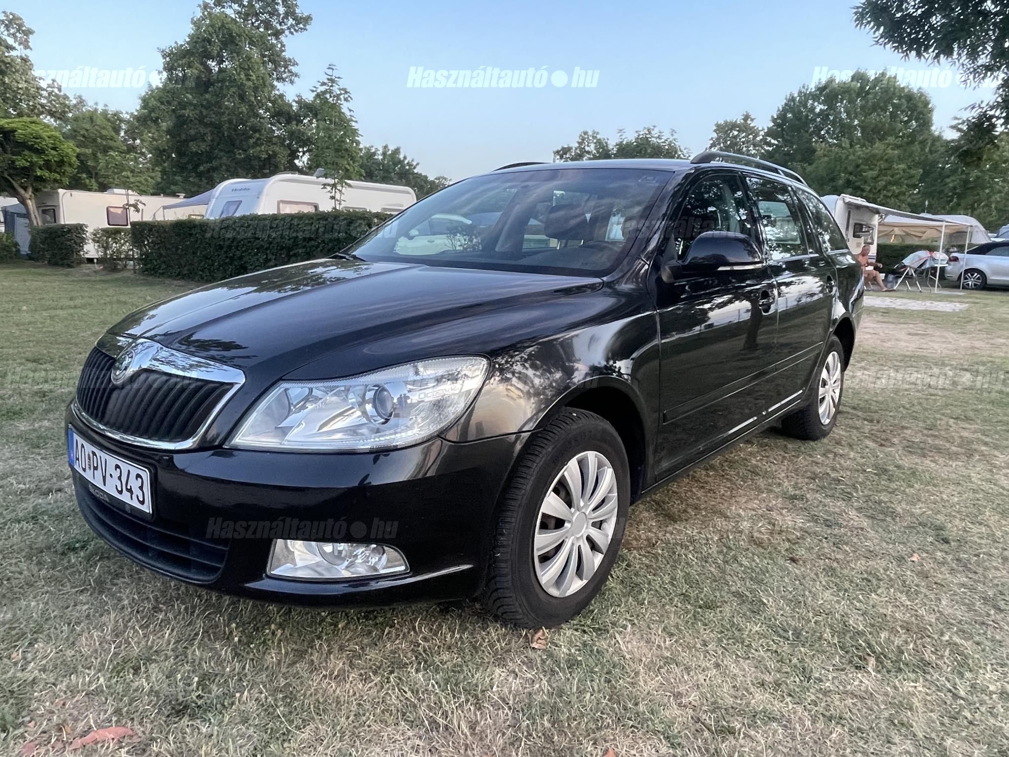 SKODA OCTAVIA 2009 - 1