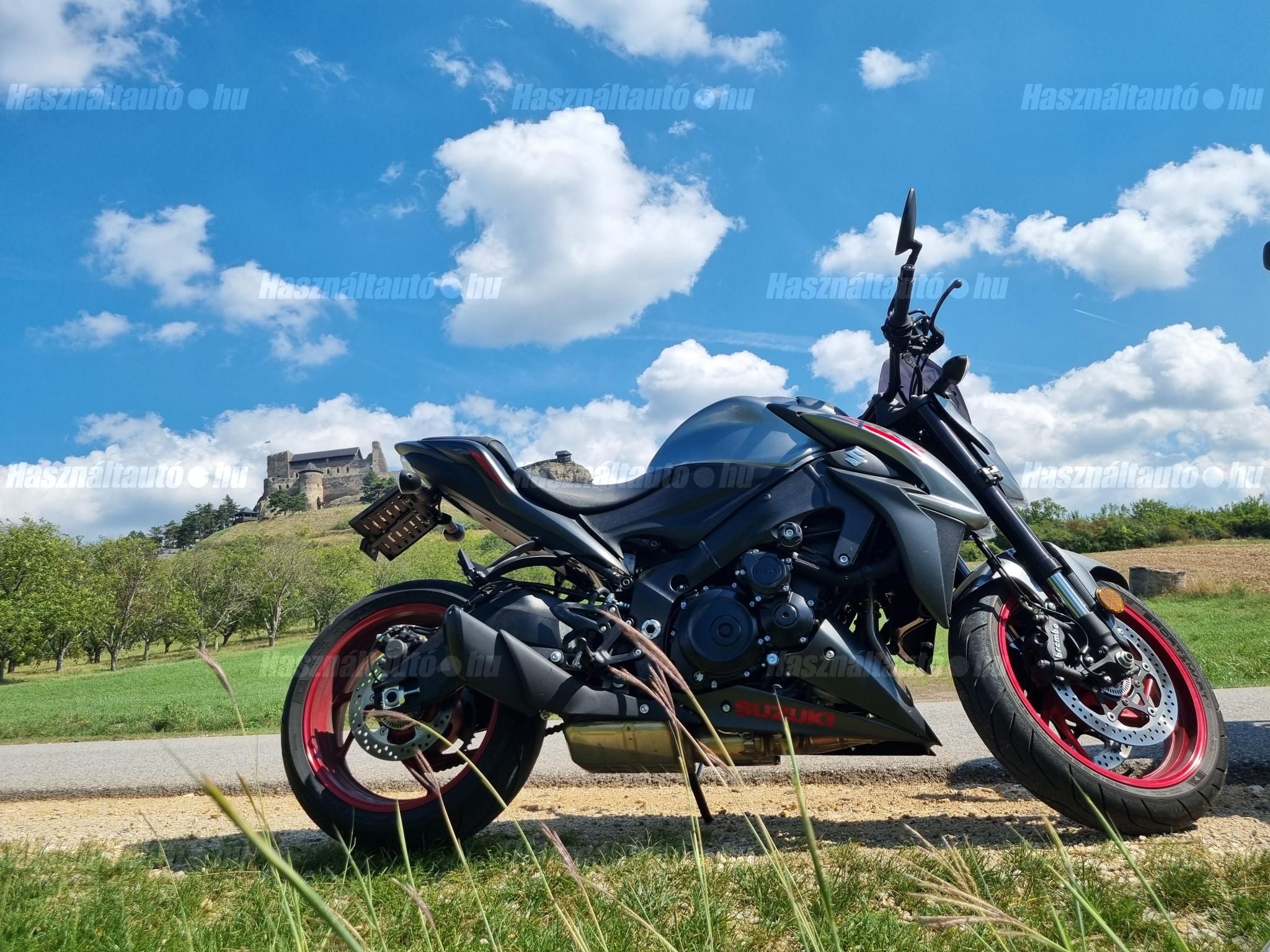 SUZUKI GSX-S 1000 2019 - 1