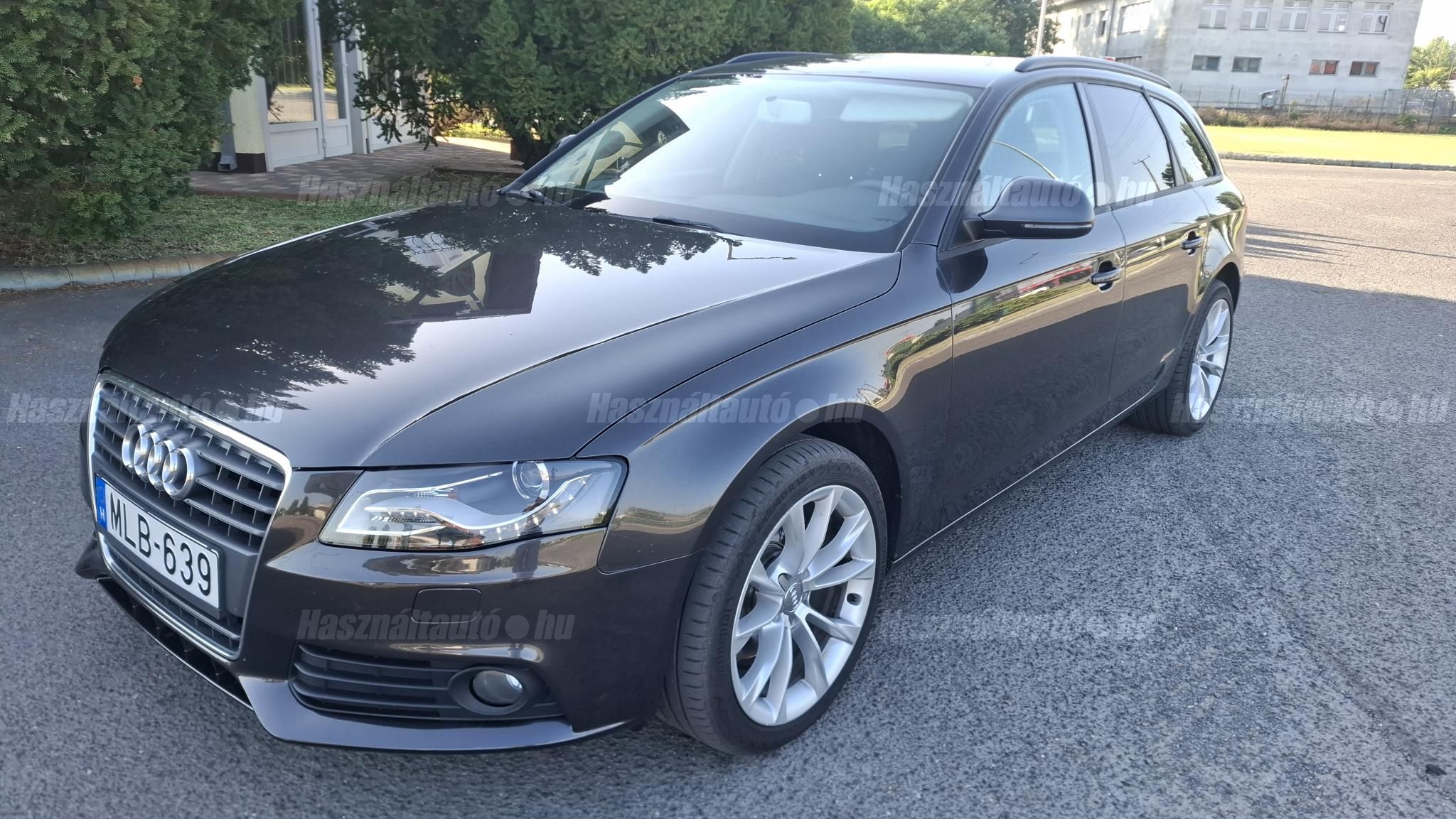 AUDI A4 2009/6 - 1