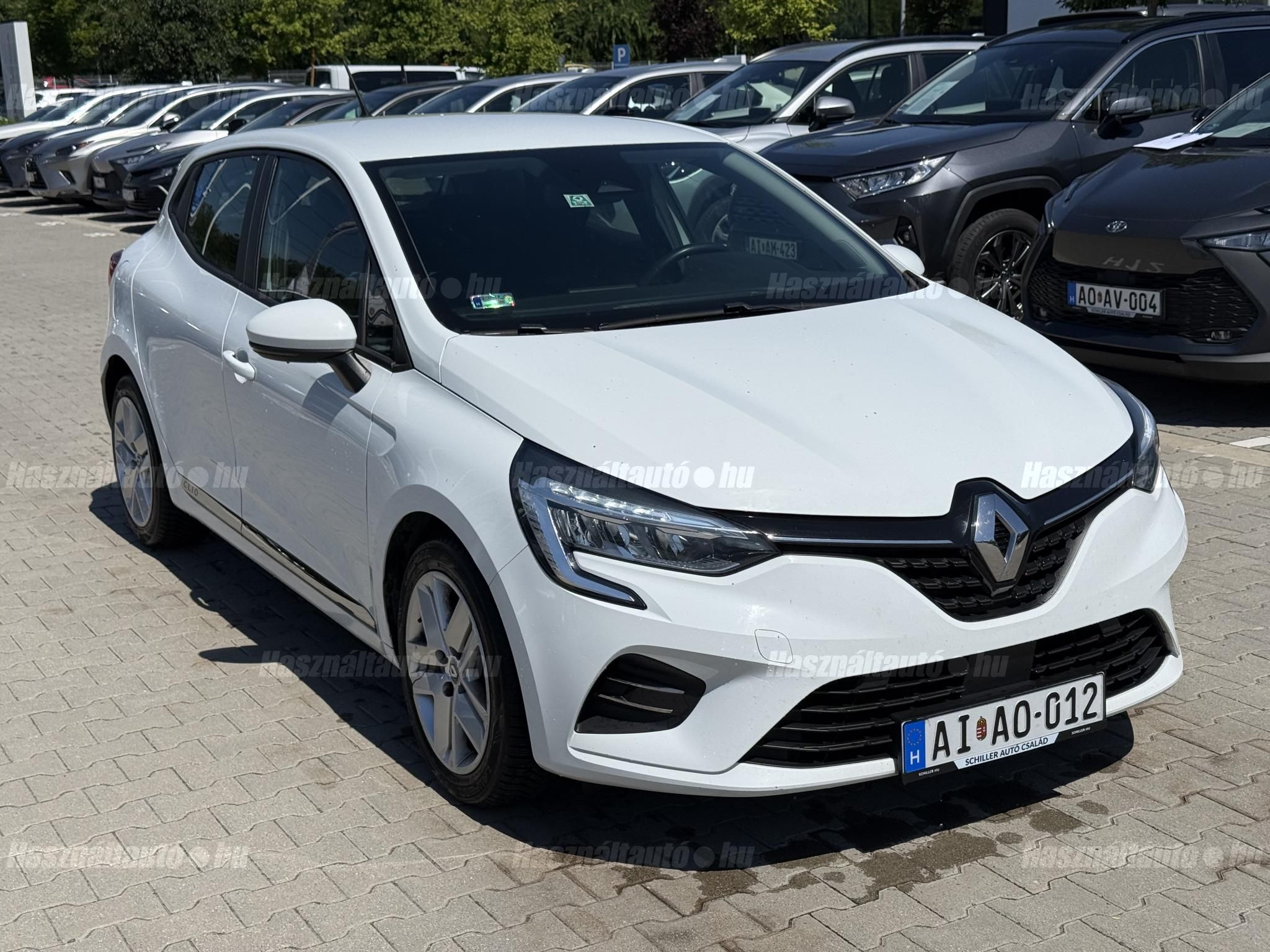 RENAULT CLIO 2020/3 - 1