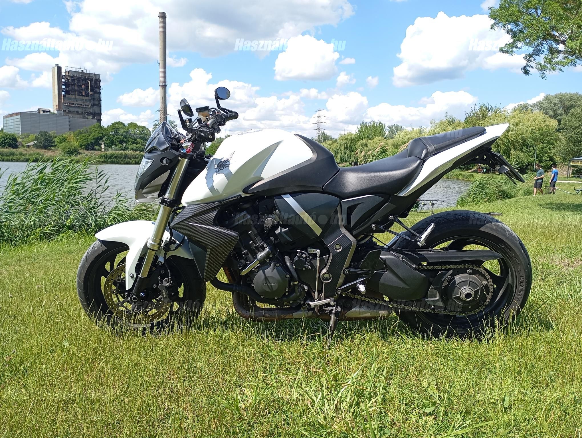 HONDA CB 1000 R+ ABS 2010/10 - 1