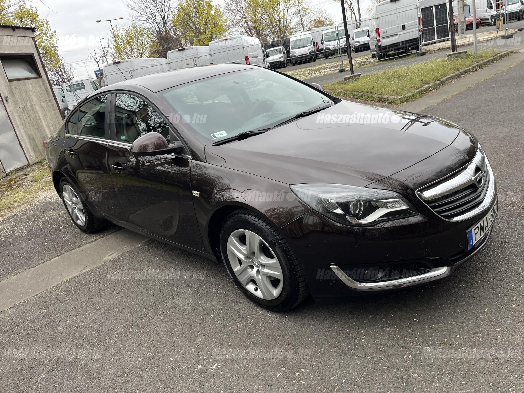 OPEL INSIGNIA 2017/4 - 1