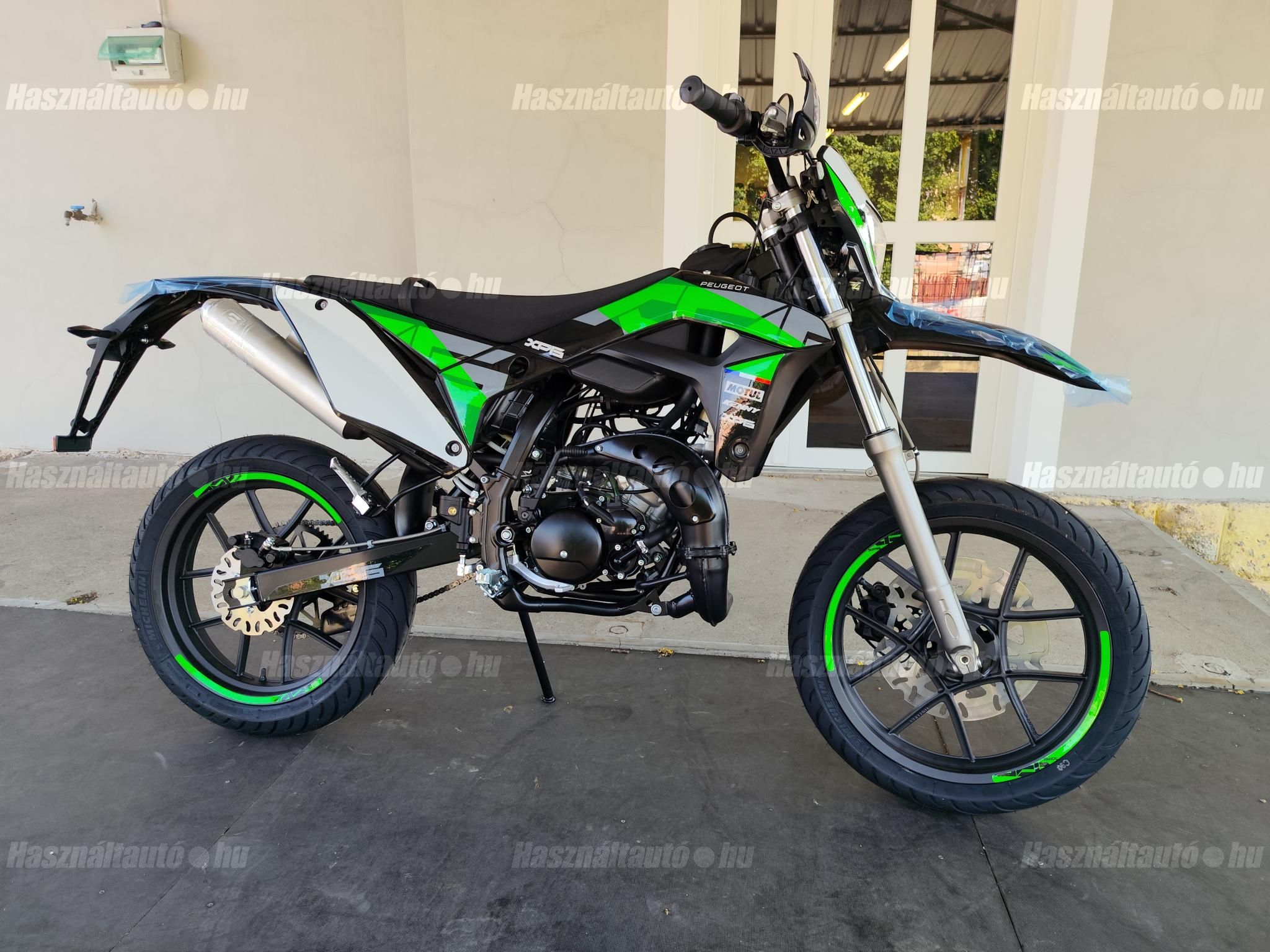 PEUGEOT XP6 SUPERMOTARD 2026 - 1