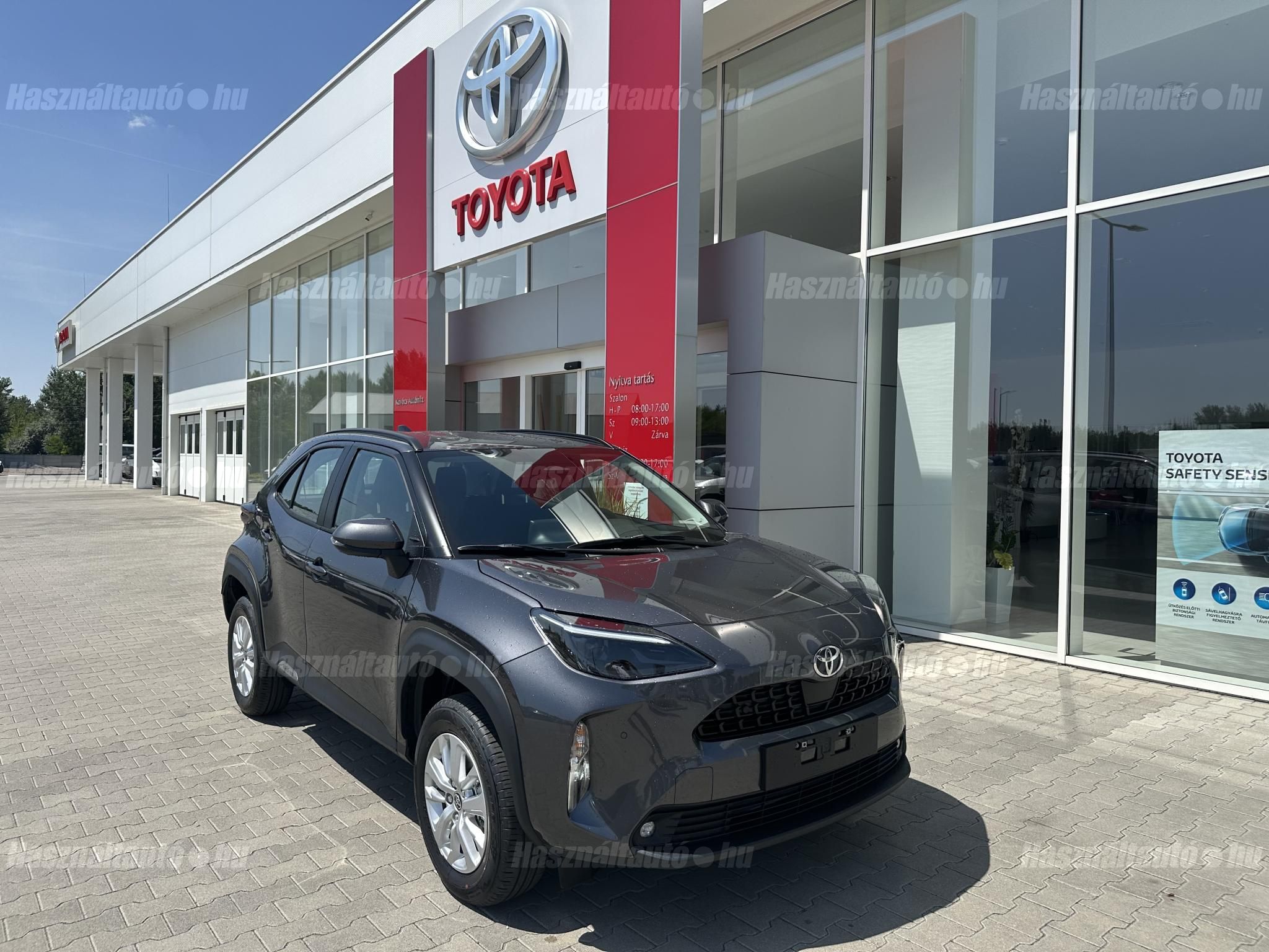 TOYOTA YARIS CROSS 2026 - 1