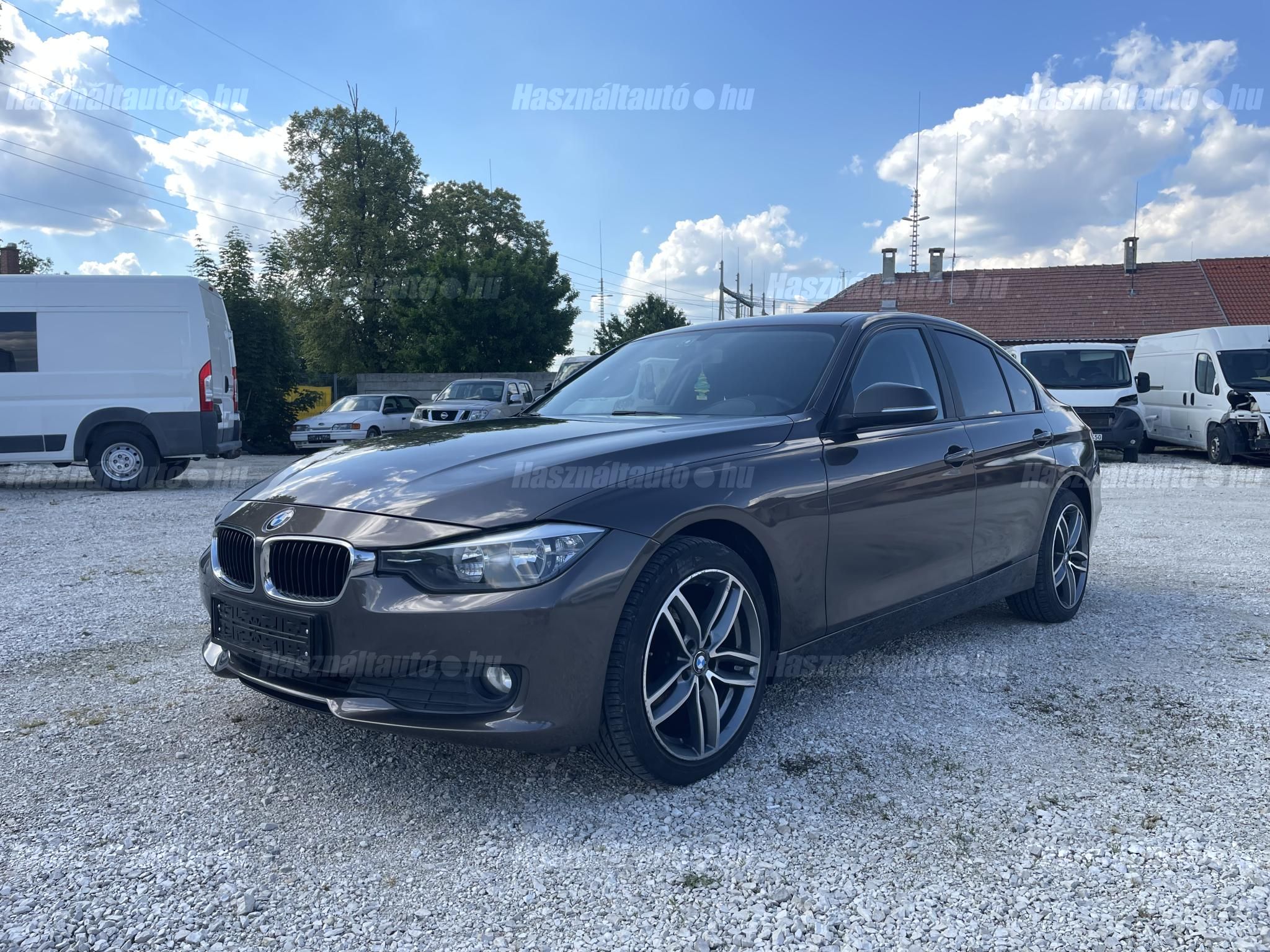 BMW 316 2013/10 - 1