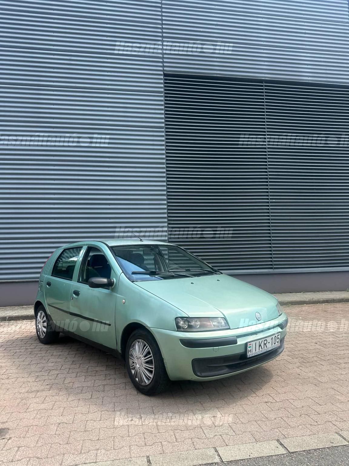 FIAT PUNTO 2004 - 1