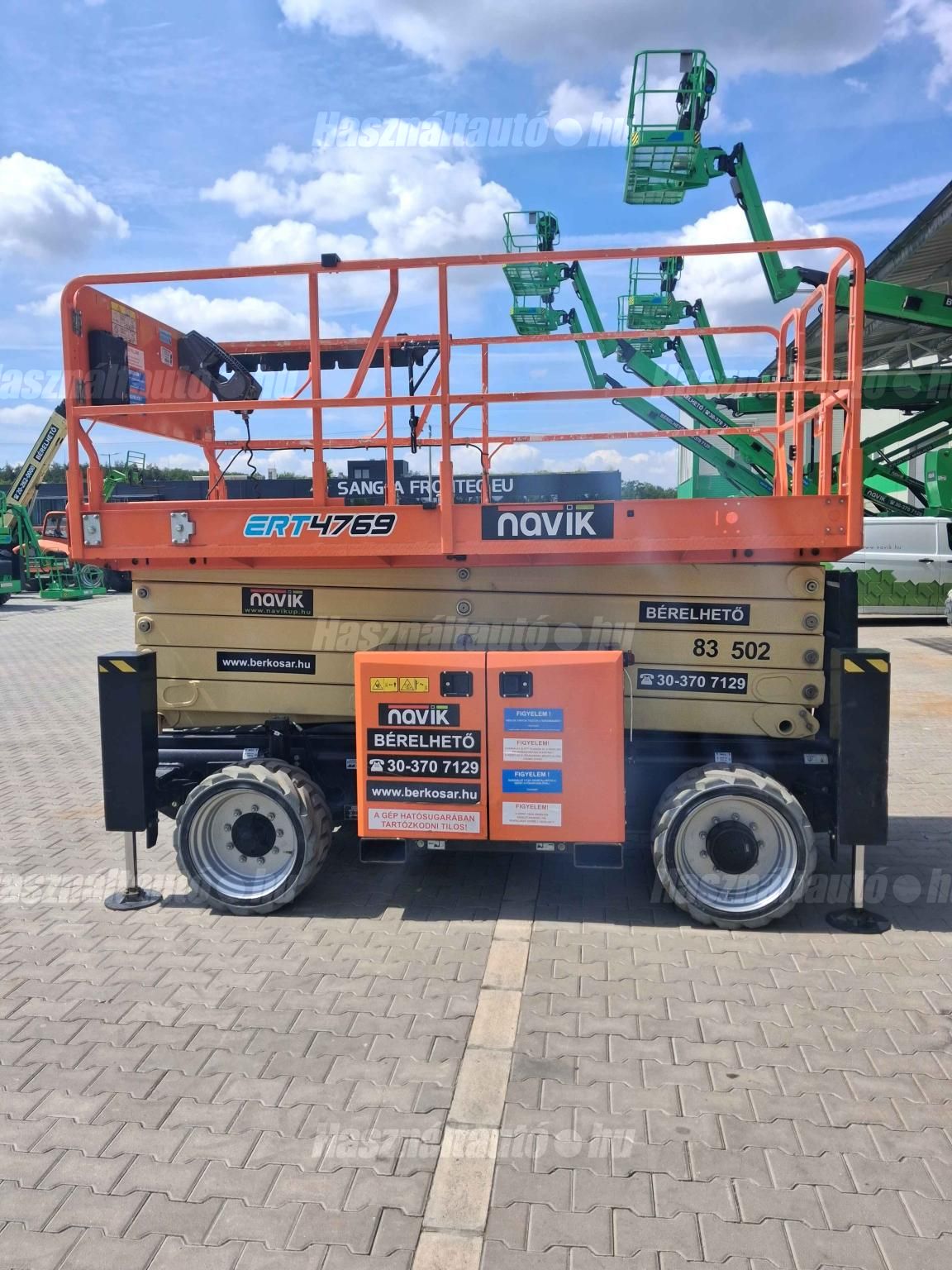 JLG 2021 - 1