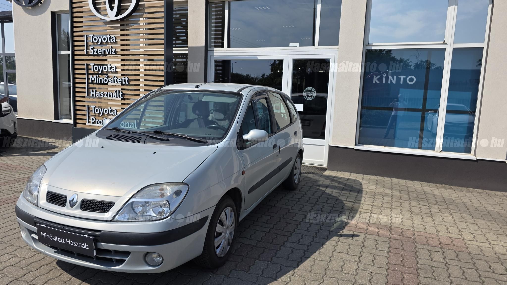 RENAULT SCENIC 2003/5 - 1